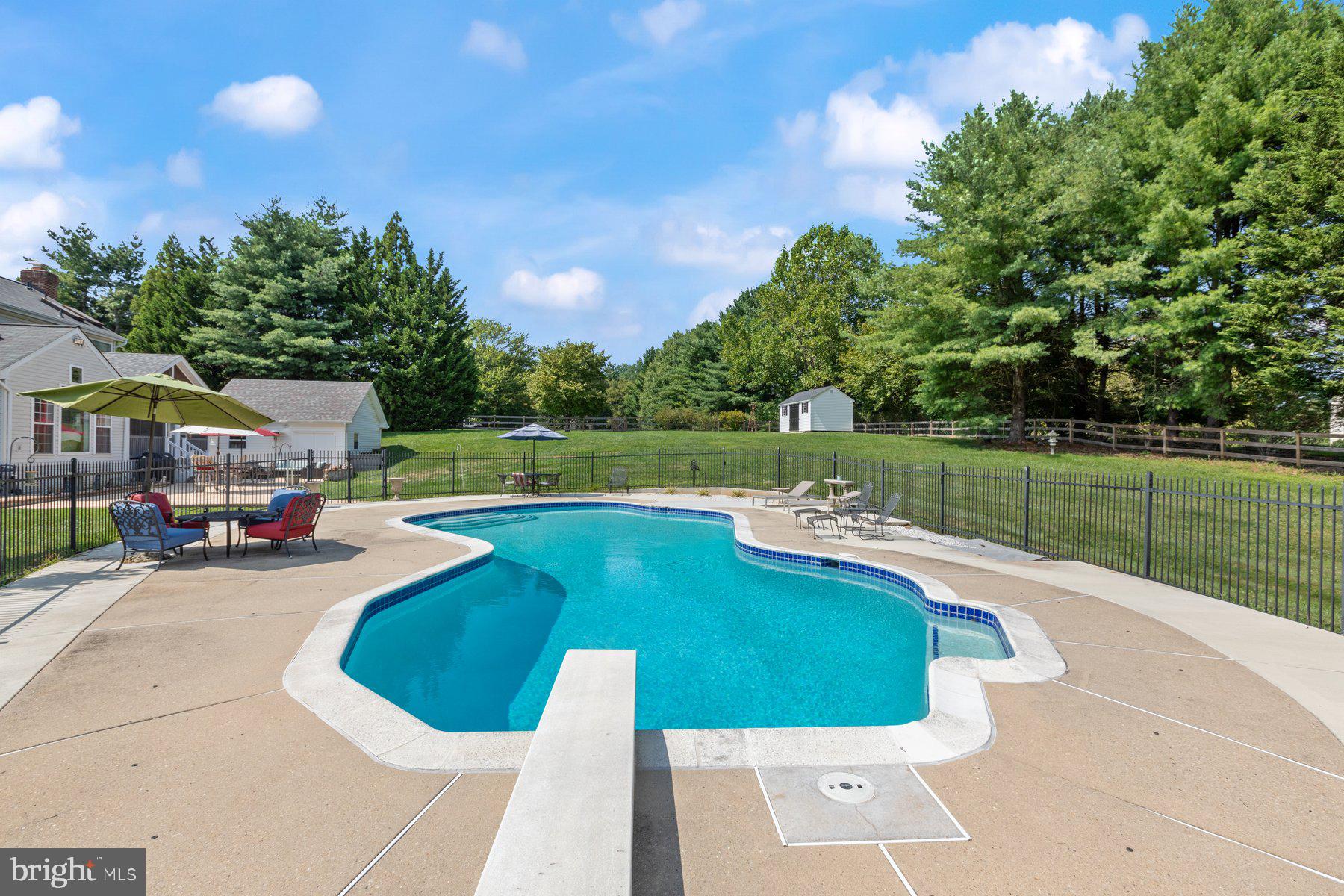 OVERLOOK HILLS - Residential