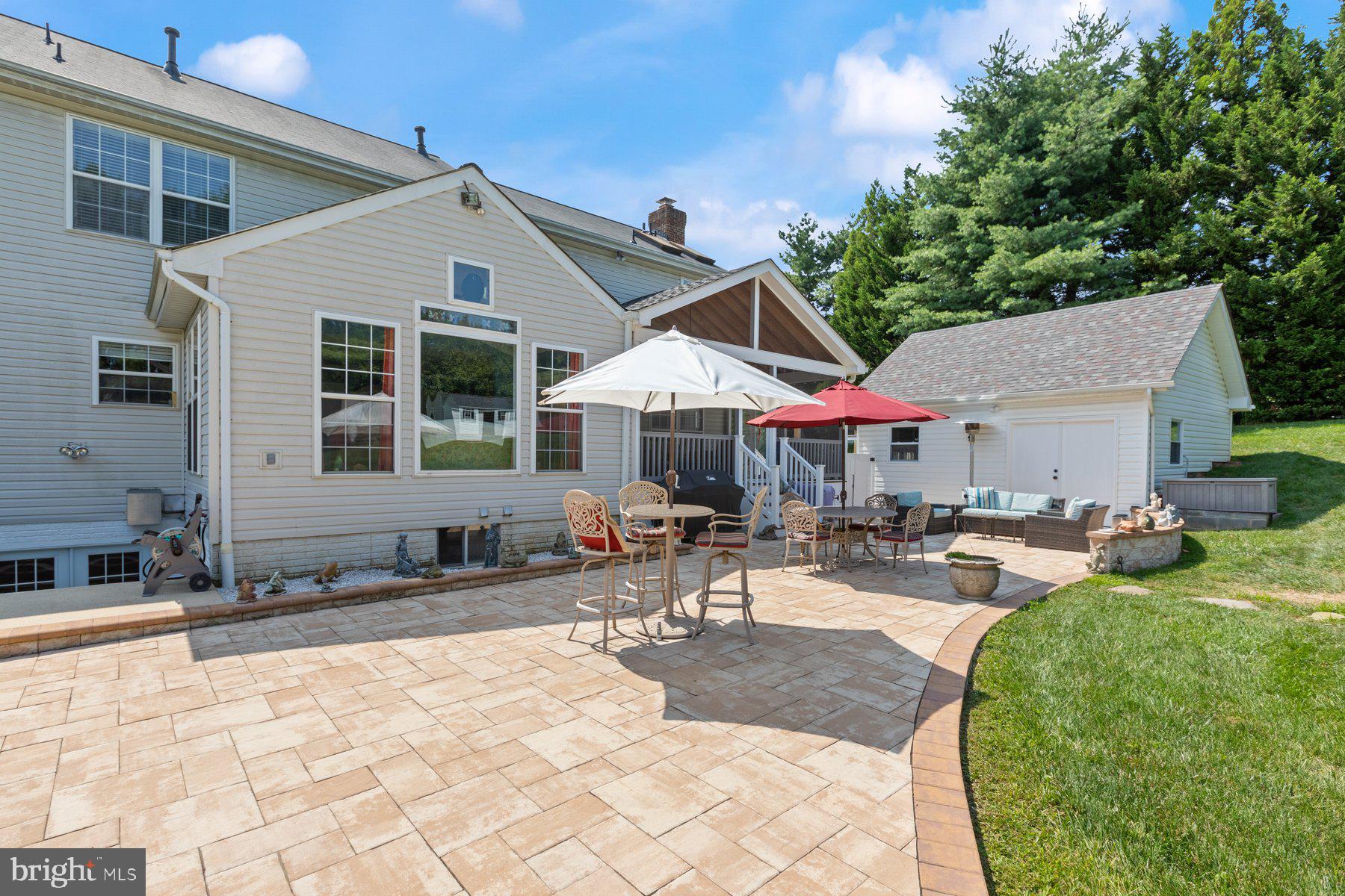 OVERLOOK HILLS - Residential