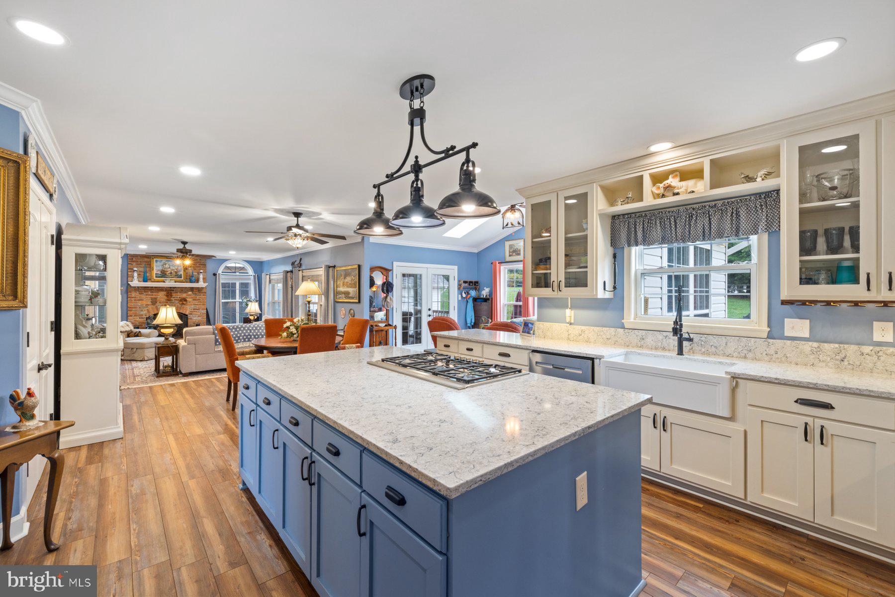 OVERLOOK HILLS - Residential