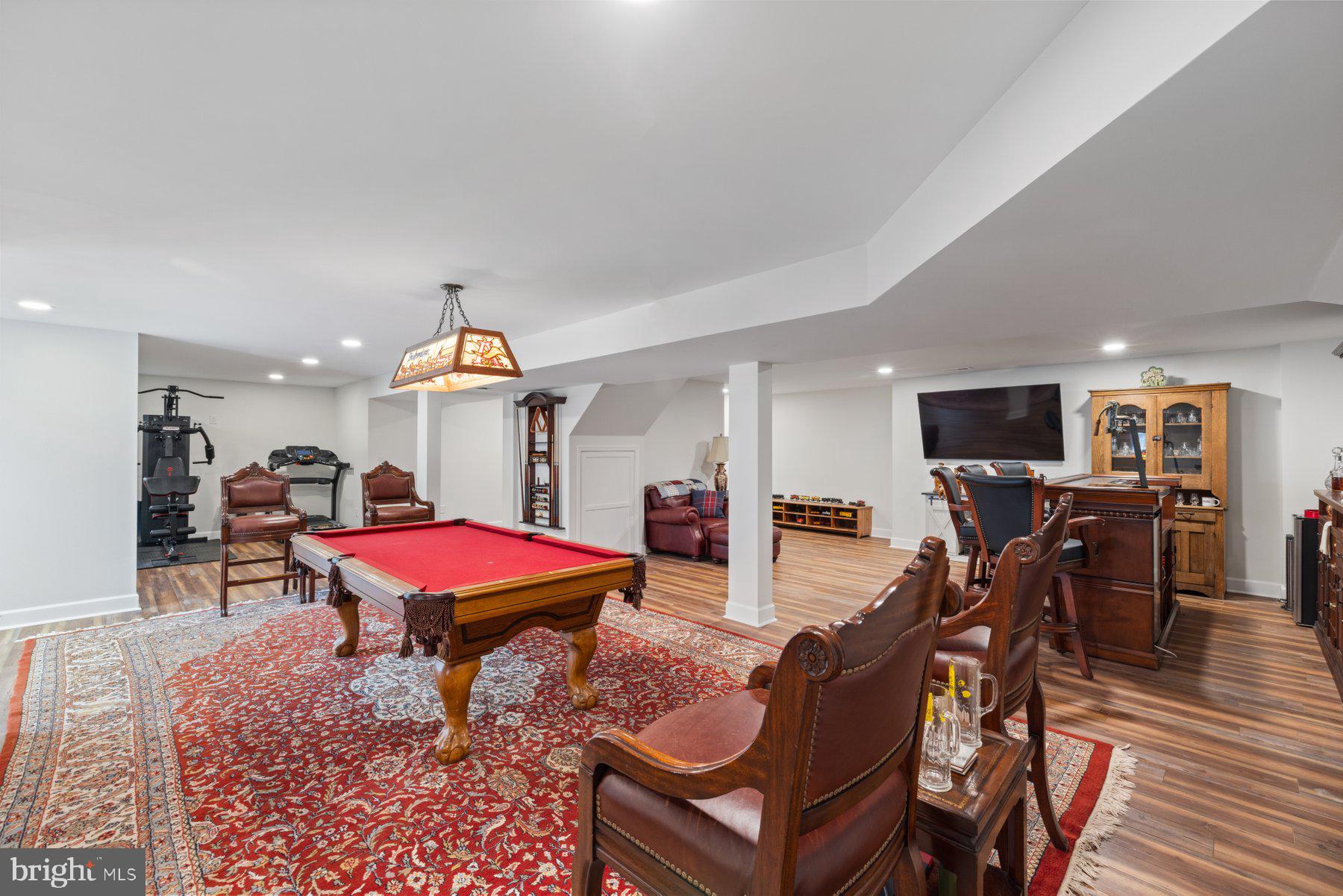 OVERLOOK HILLS - Residential