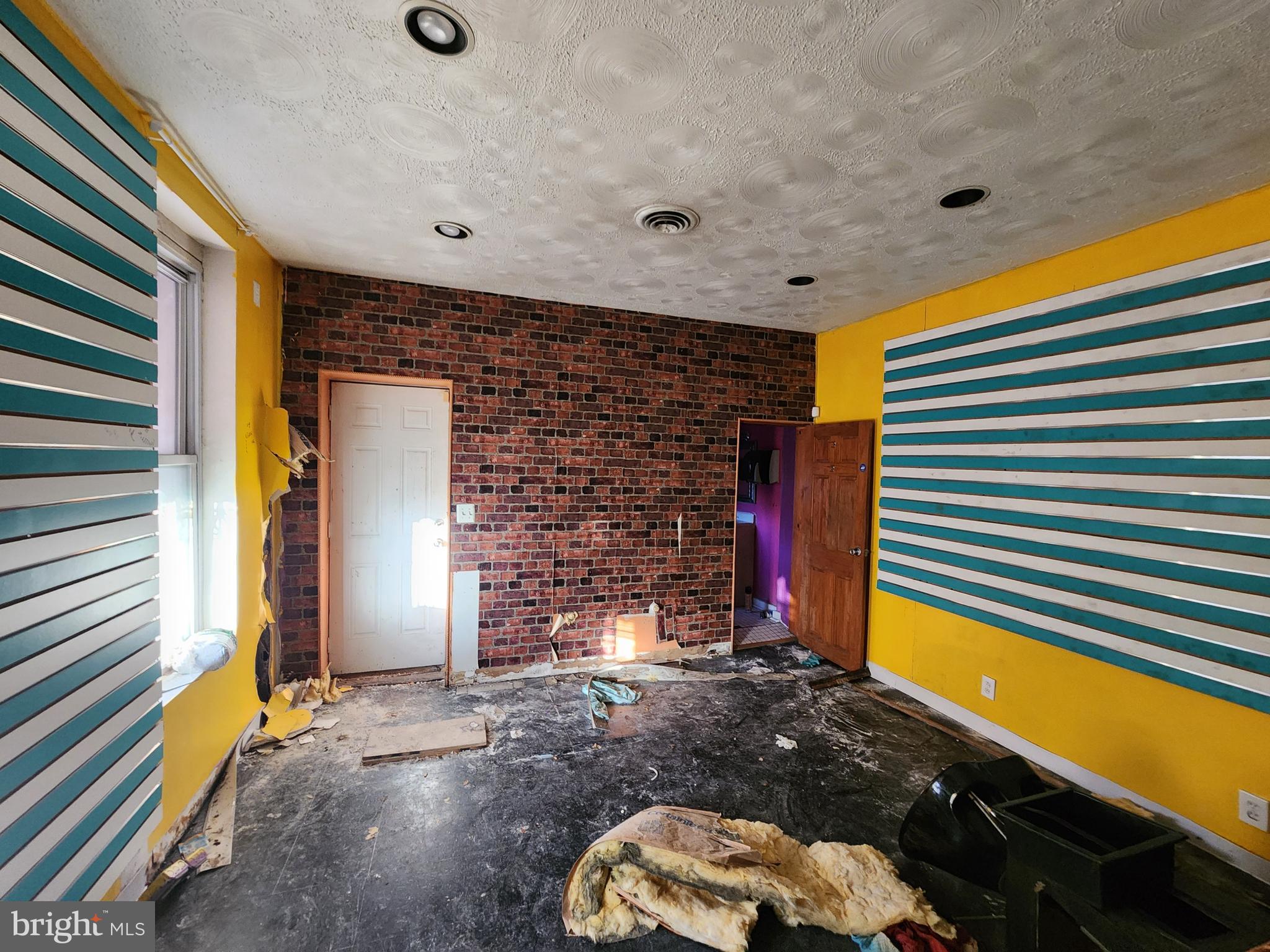 MONDAWMIN - Residential