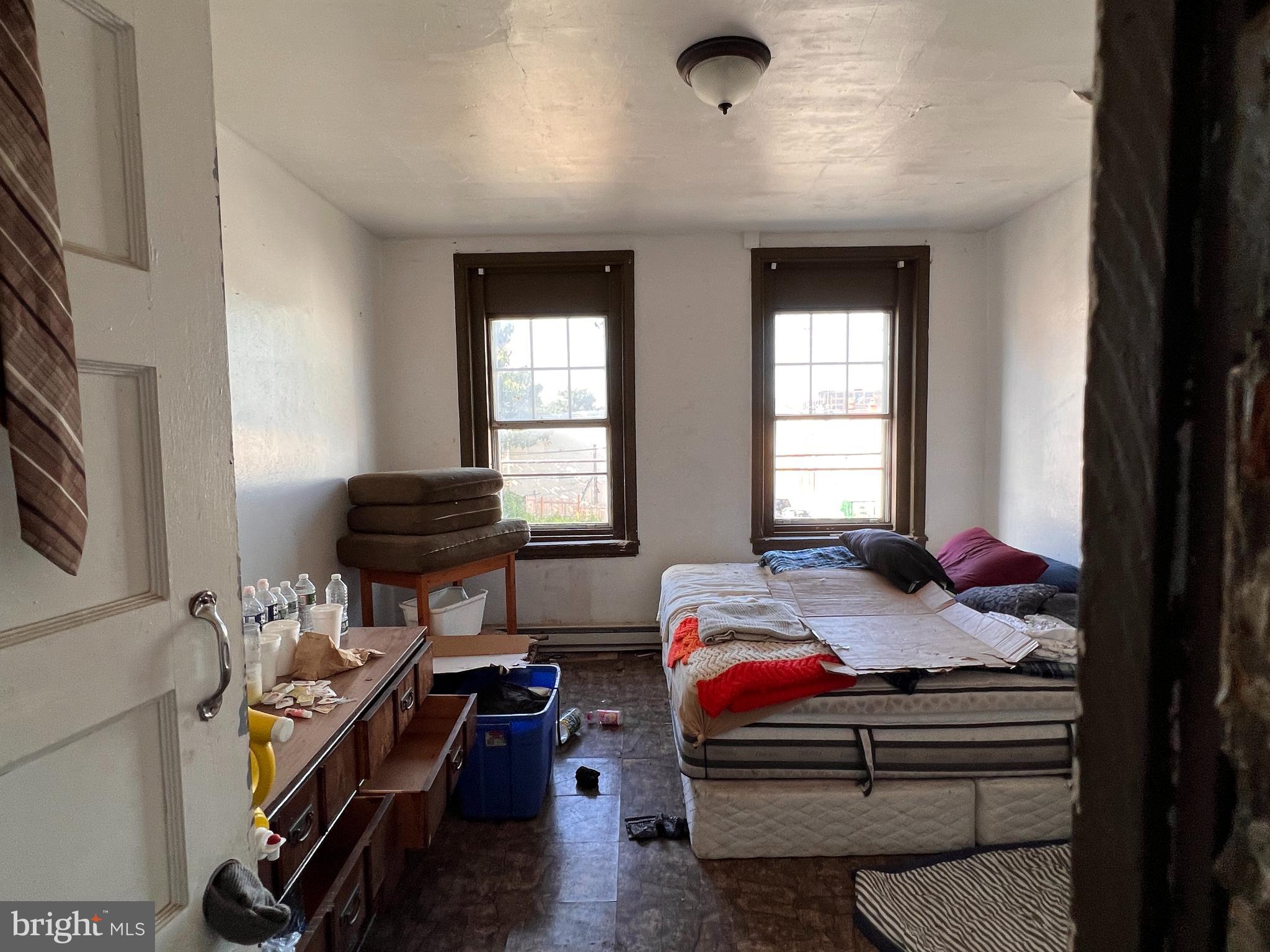 HARROWGATE - Residential