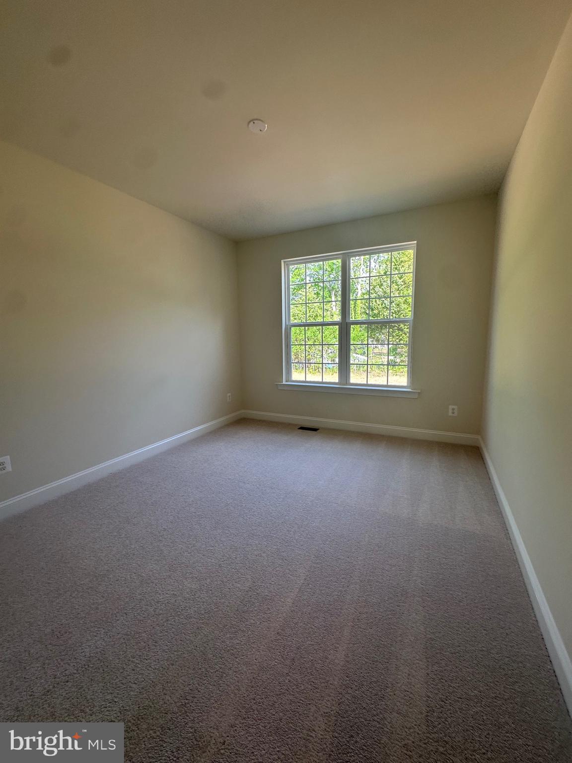 HIDDEN VIEW - Residential