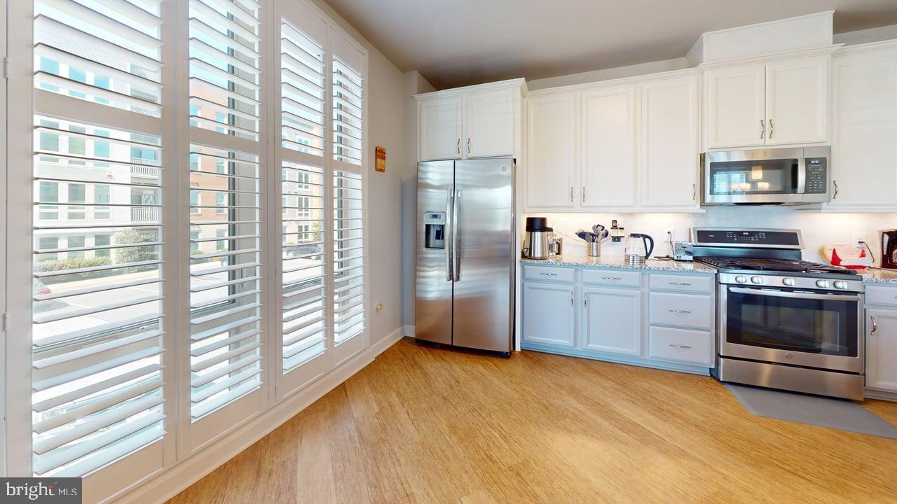 CREST OF ALEXANDRIA - Residential