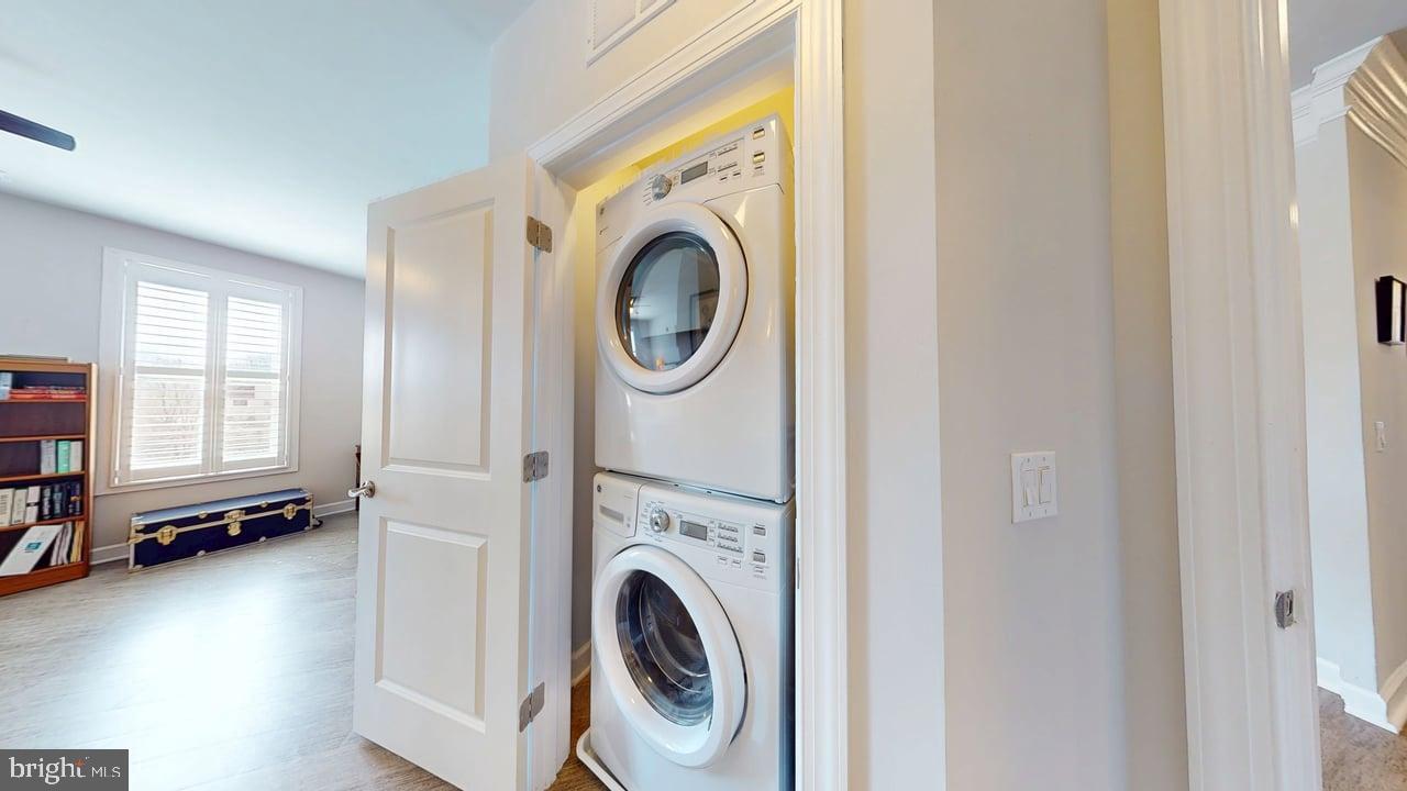 CREST OF ALEXANDRIA - Residential