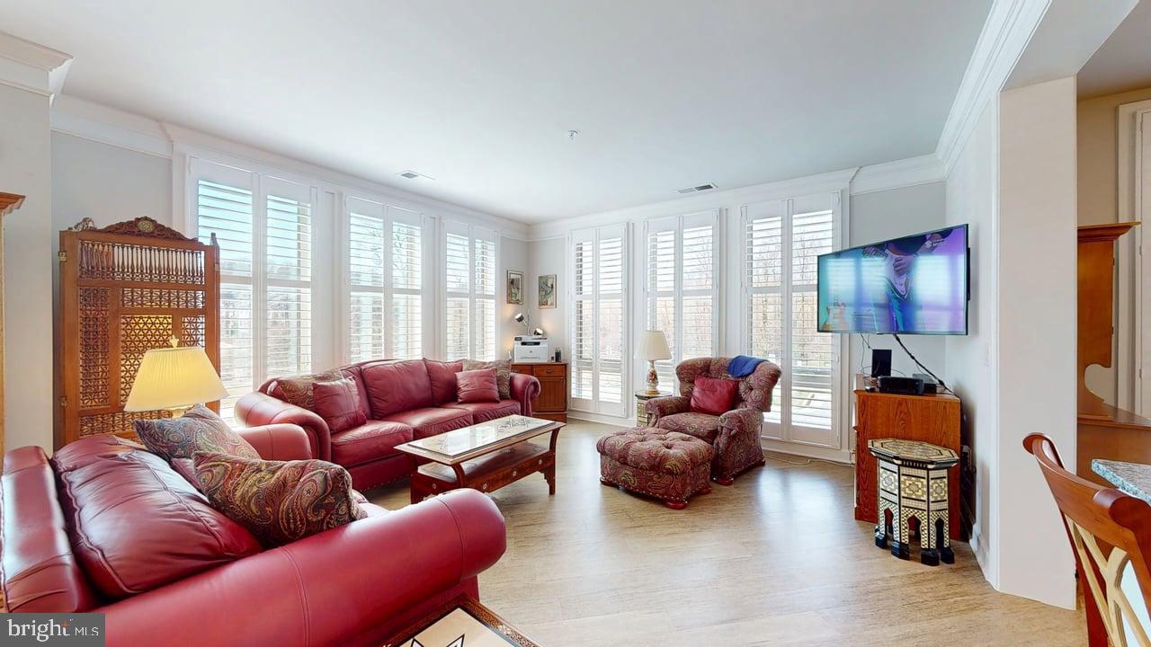 CREST OF ALEXANDRIA - Residential