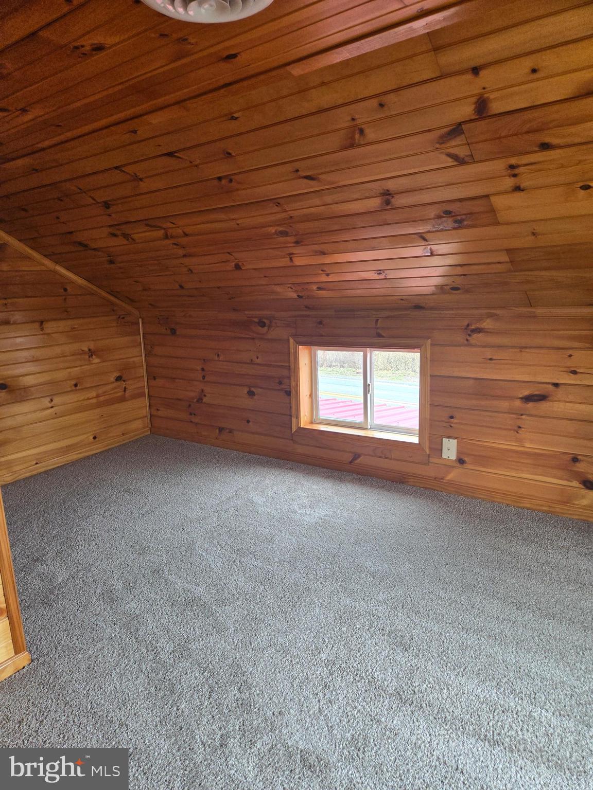 BUNKER HILL - Residential