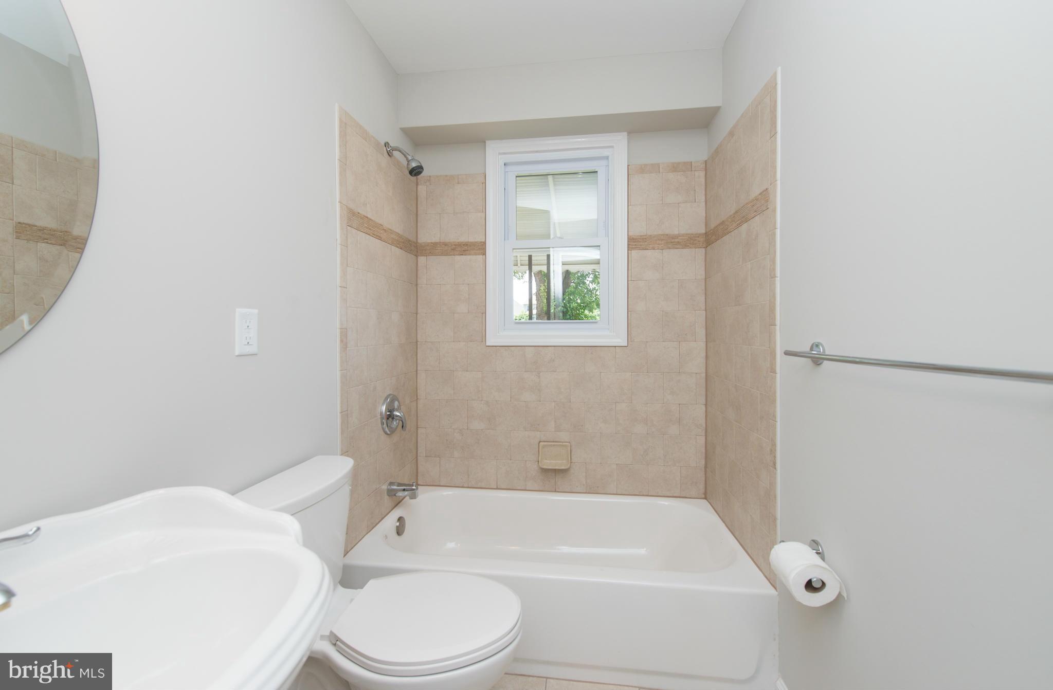 GLENCHESTER - Residential