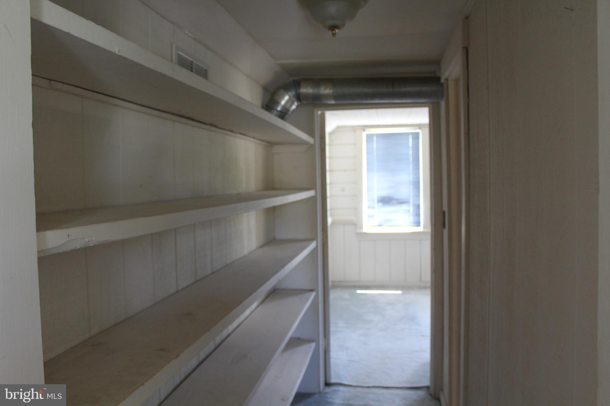 KELLY - Residential Lease