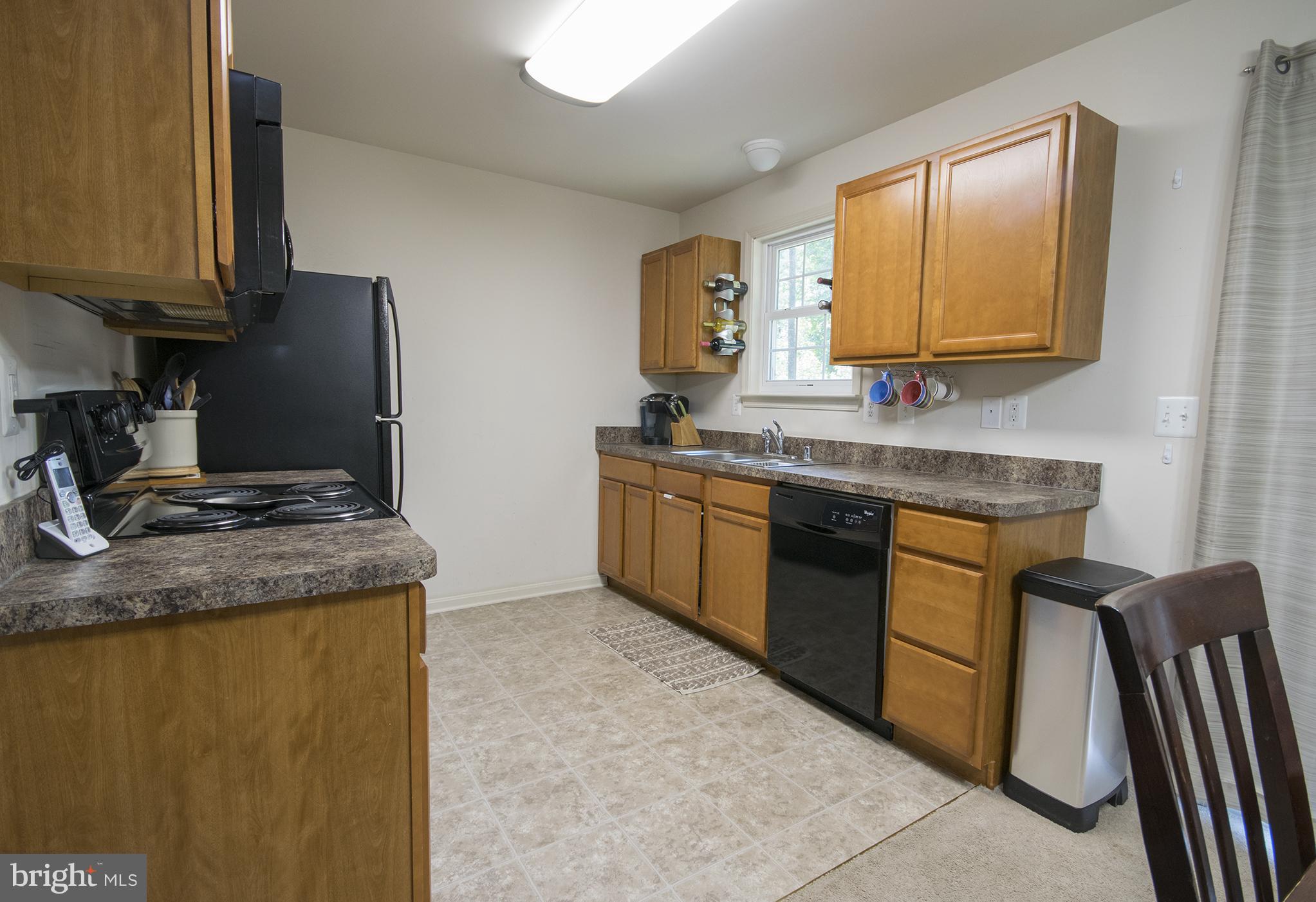 CAROLINE VILLAGE - Residential