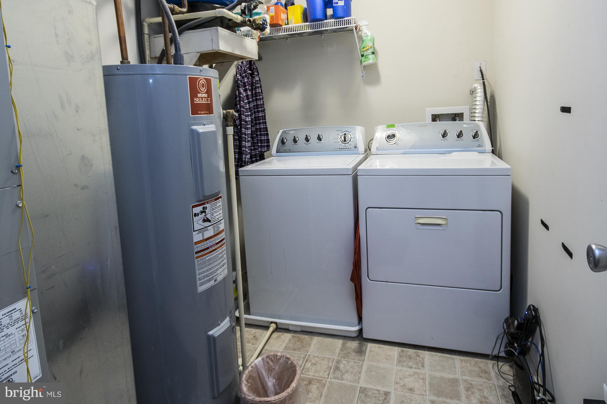 CAROLINE VILLAGE - Residential