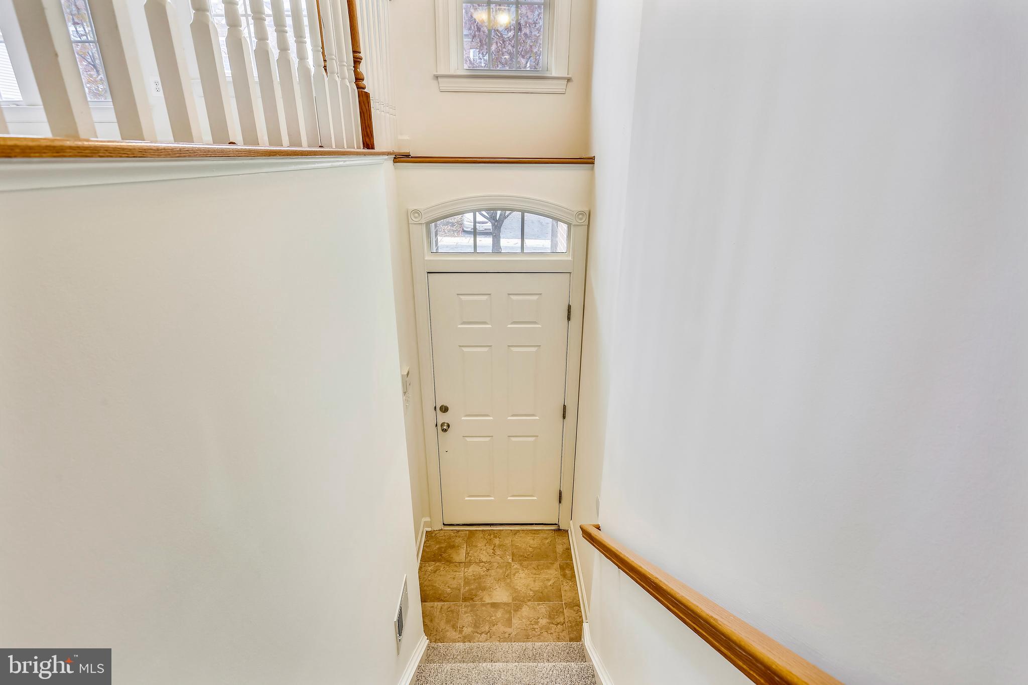 MONTGOMERY WHITE OAK - Residential