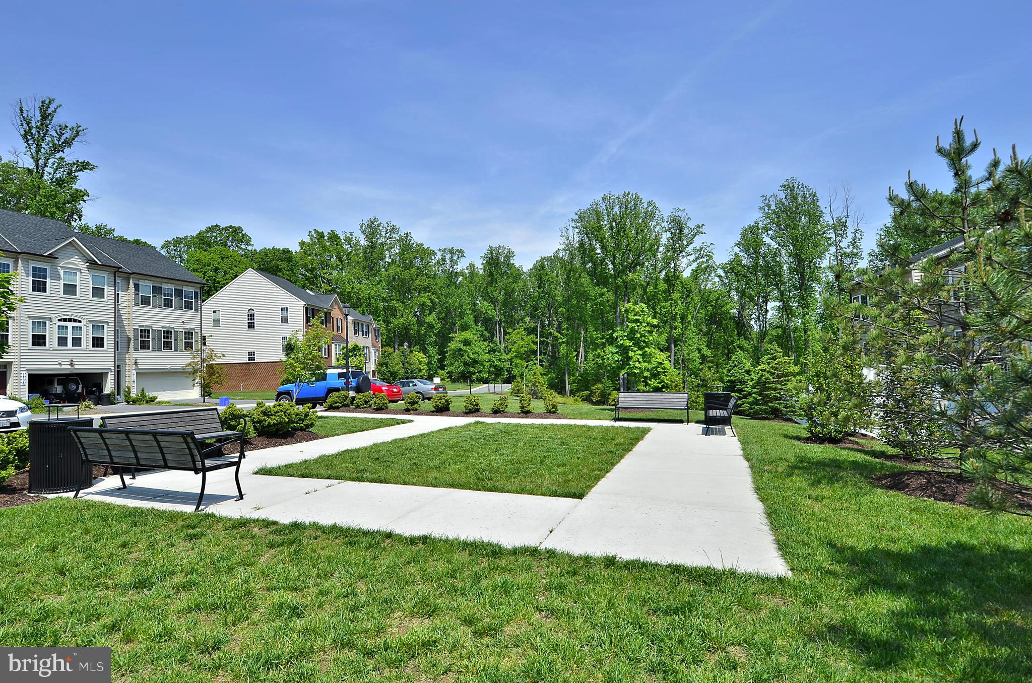 MONTGOMERY WHITE OAK - Residential