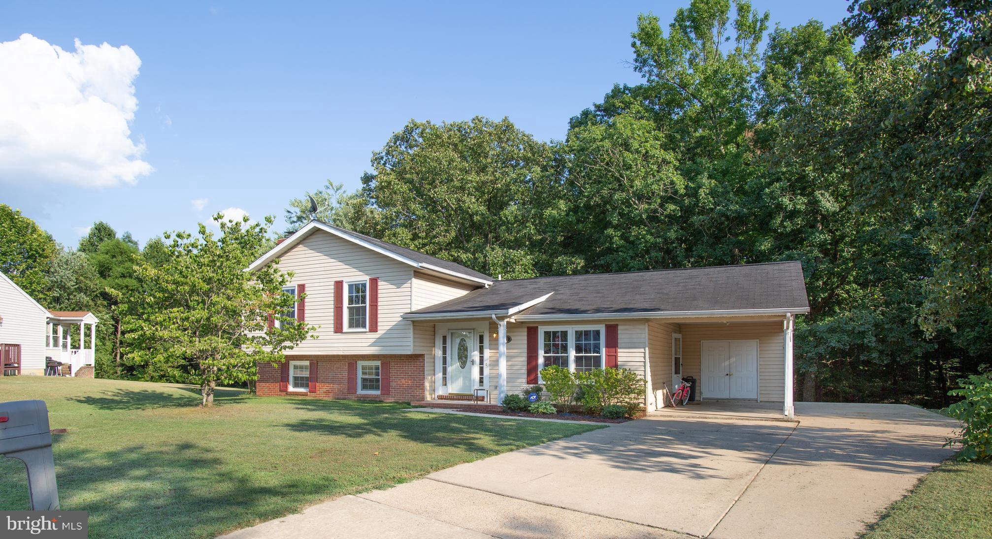 CHANCELLOR GREEN - Residential