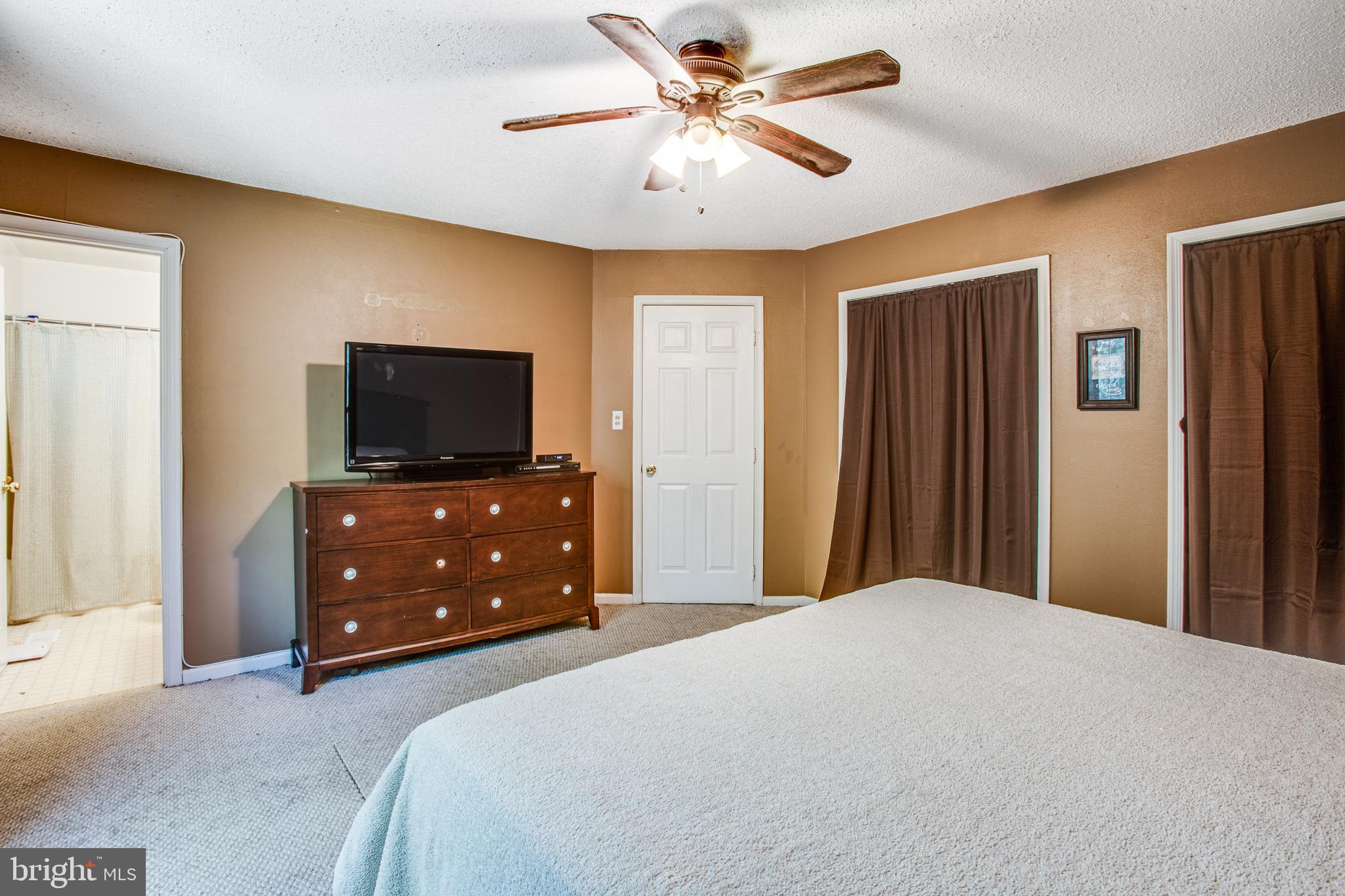 CHANCELLOR GREEN - Residential