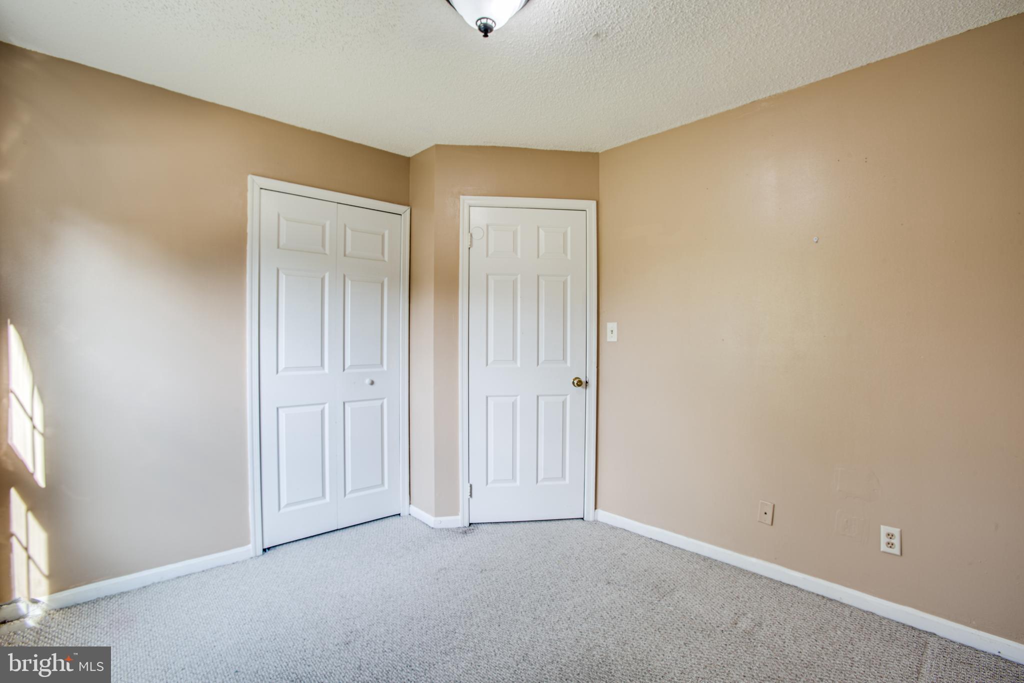 CHANCELLOR GREEN - Residential