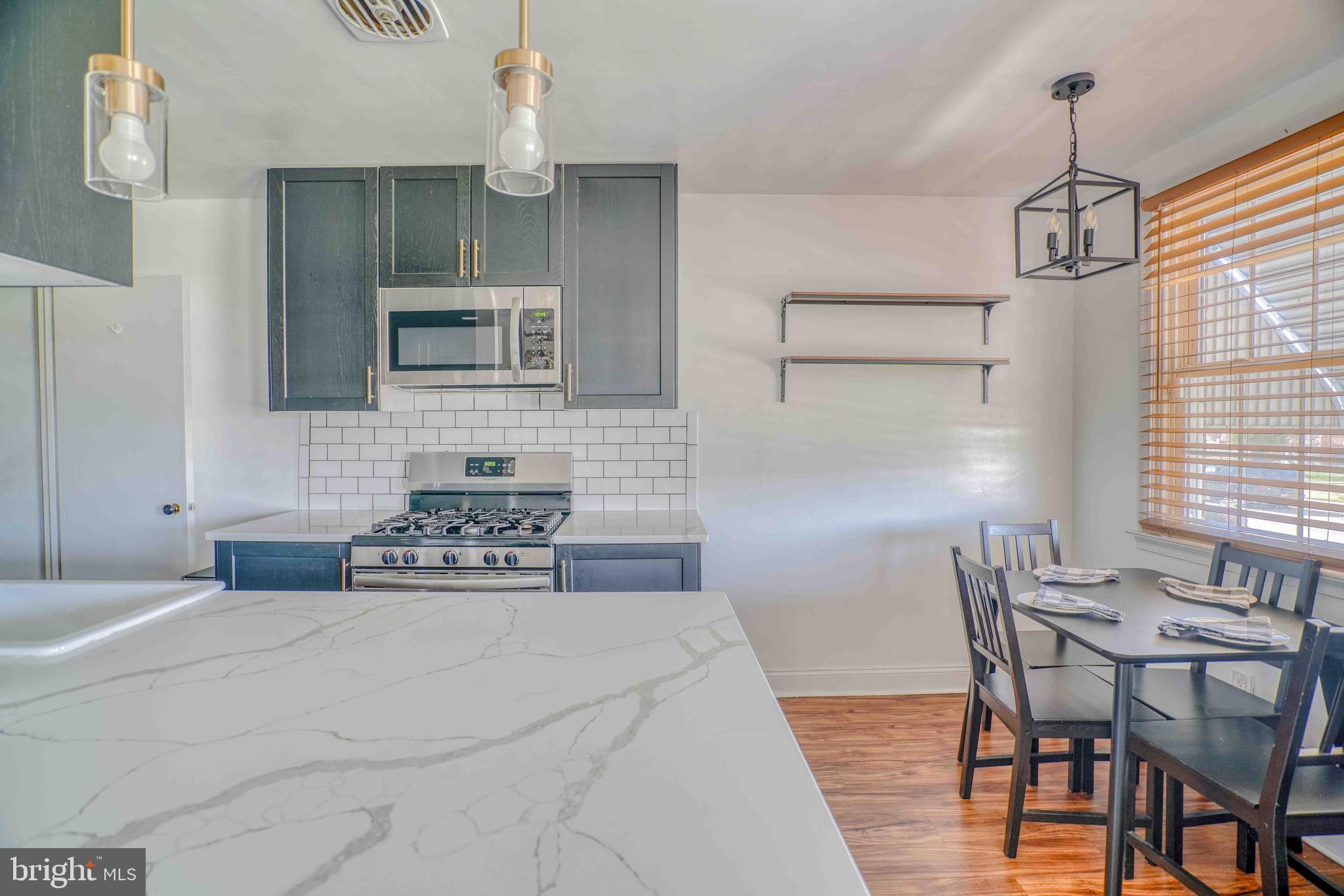 MAYFAIR - Residential