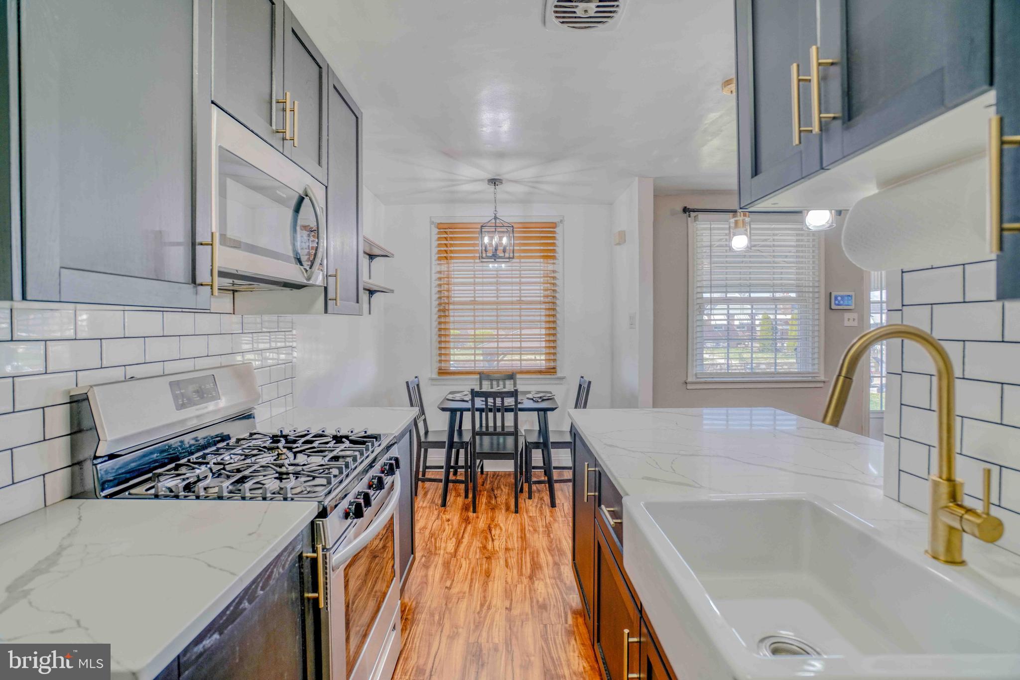 MAYFAIR - Residential