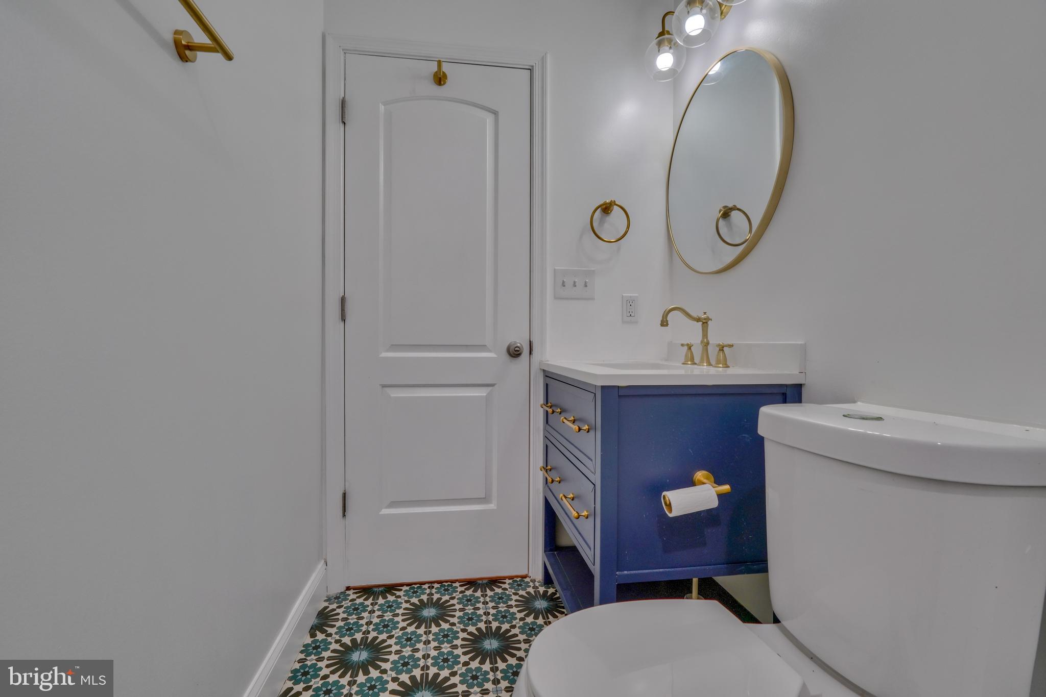 HAMPDEN HISTORIC DISTRICT - Residential