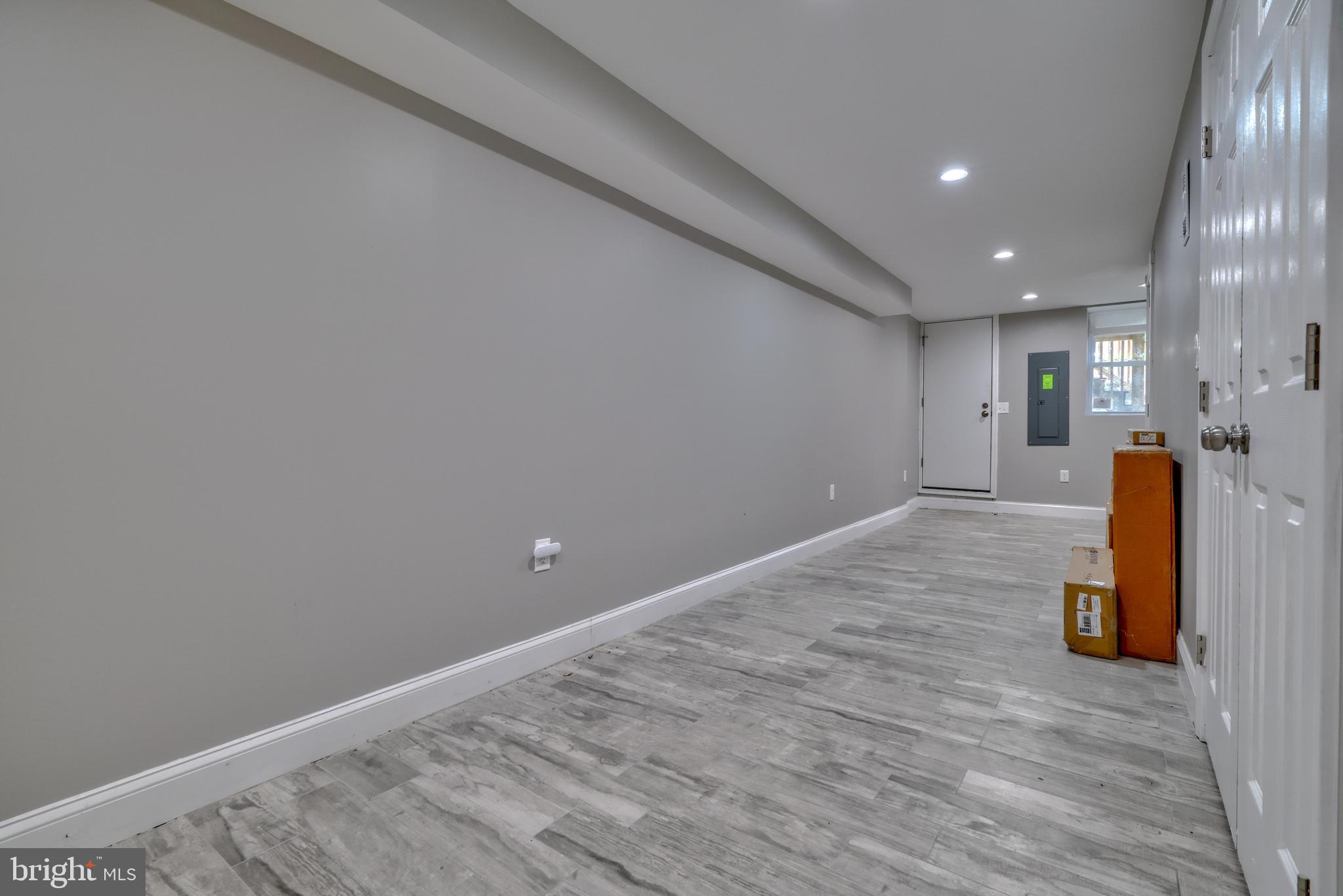 HAMPDEN HISTORIC DISTRICT - Residential