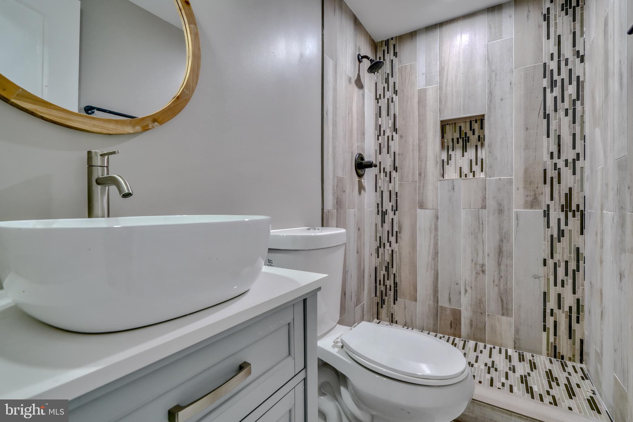 HAMPDEN HISTORIC DISTRICT - Residential