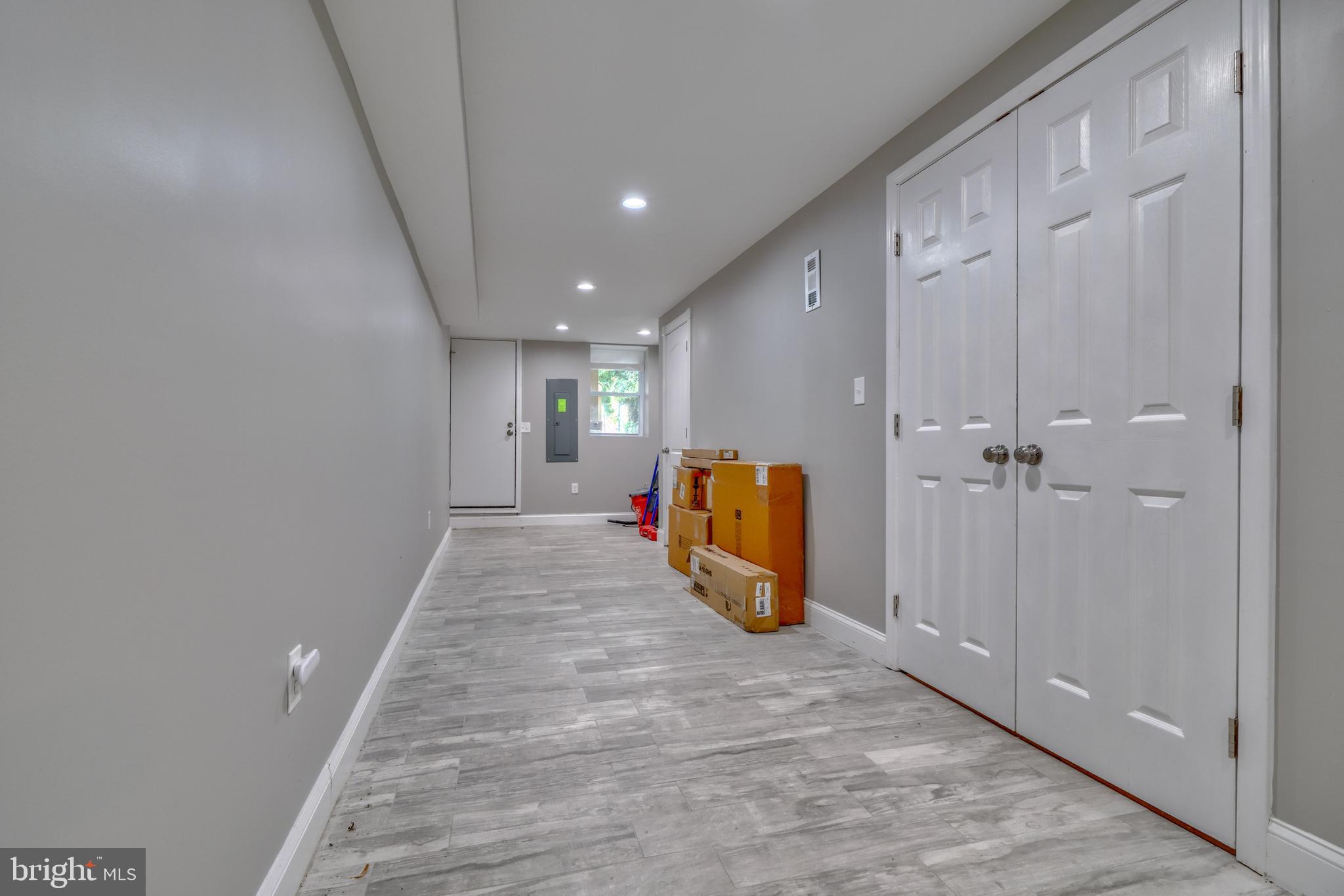 HAMPDEN HISTORIC DISTRICT - Residential