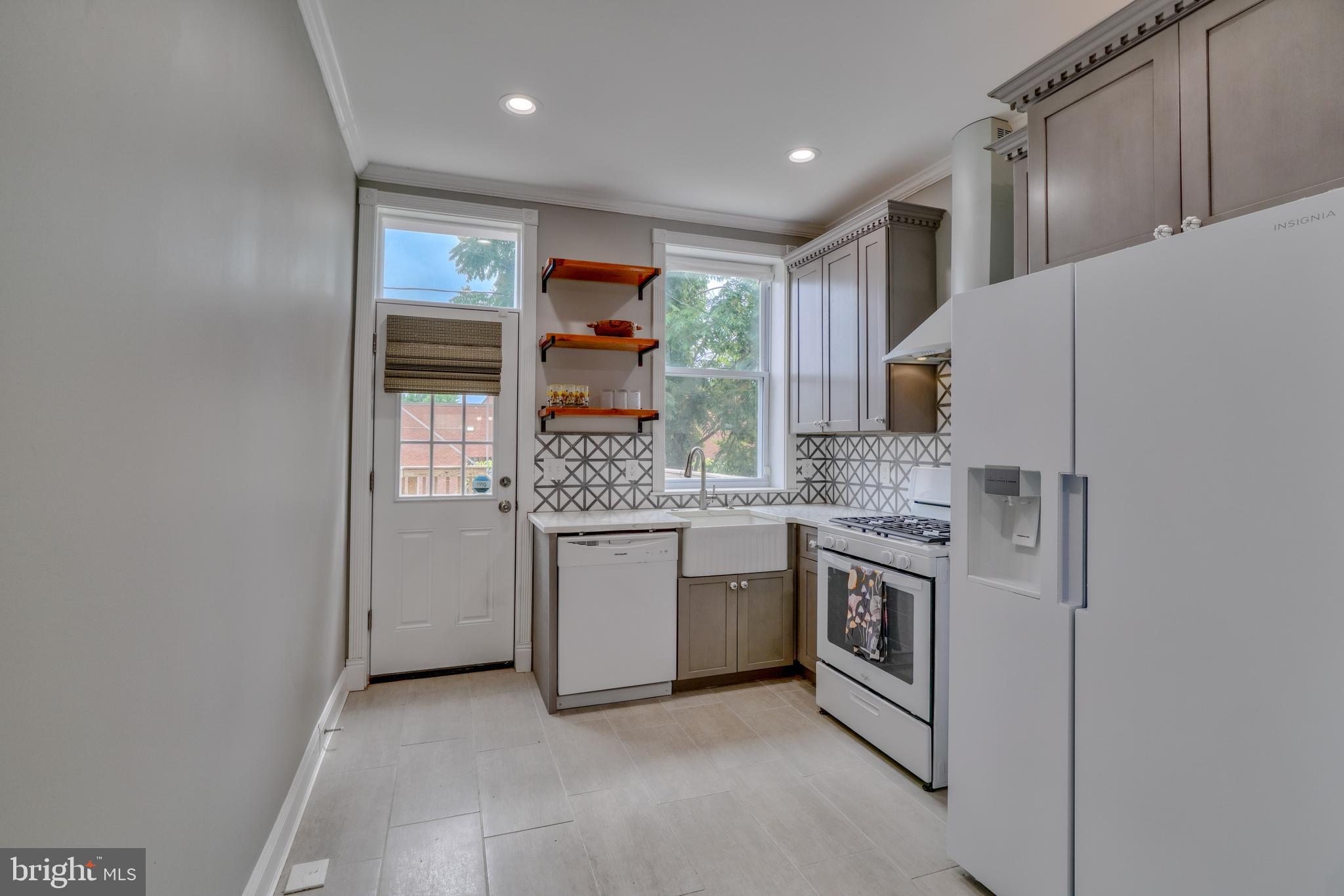 HAMPDEN HISTORIC DISTRICT - Residential