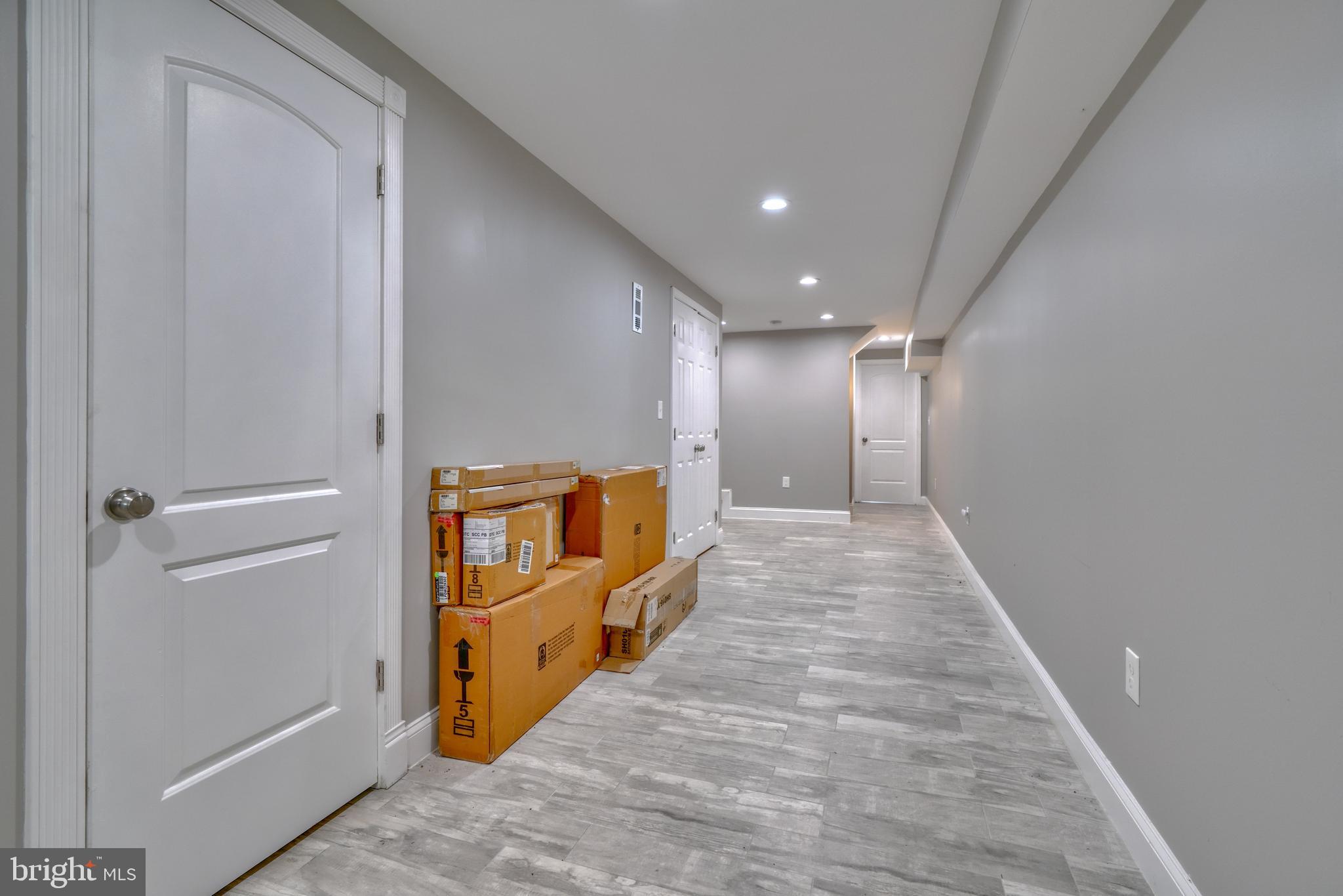 HAMPDEN HISTORIC DISTRICT - Residential