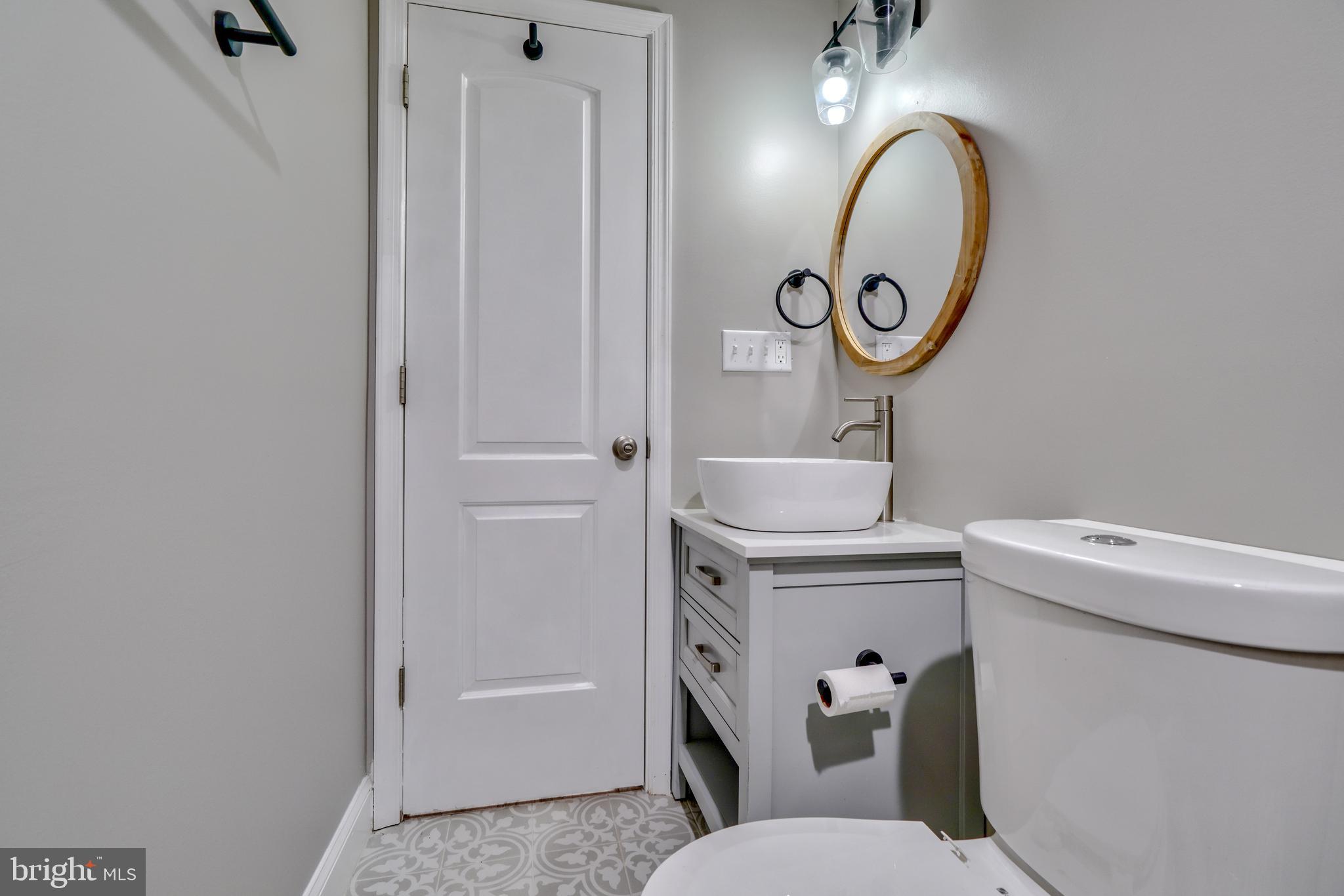 HAMPDEN HISTORIC DISTRICT - Residential