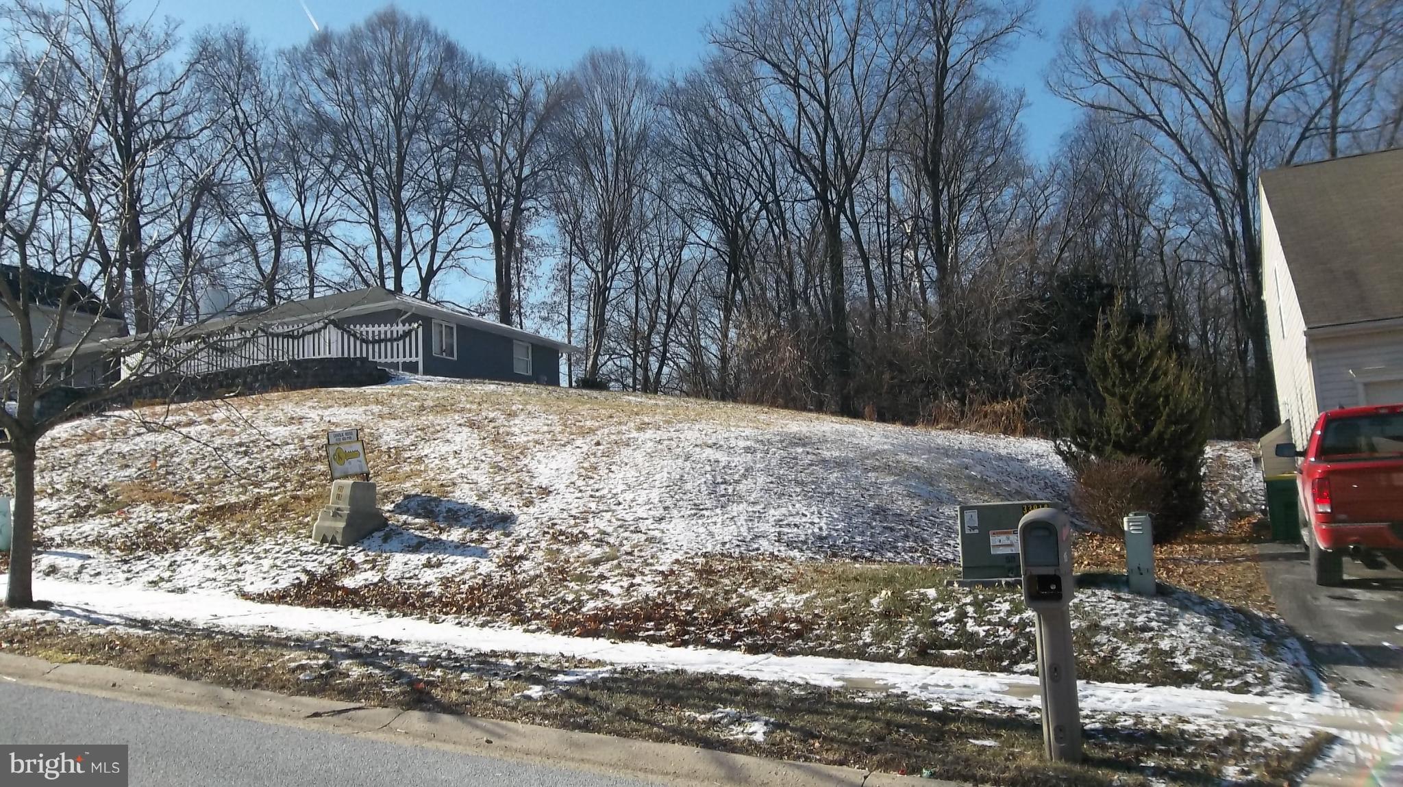 Chance to build in Rising Hills . No Builder tie , Walking distance to down town and the ball fields .