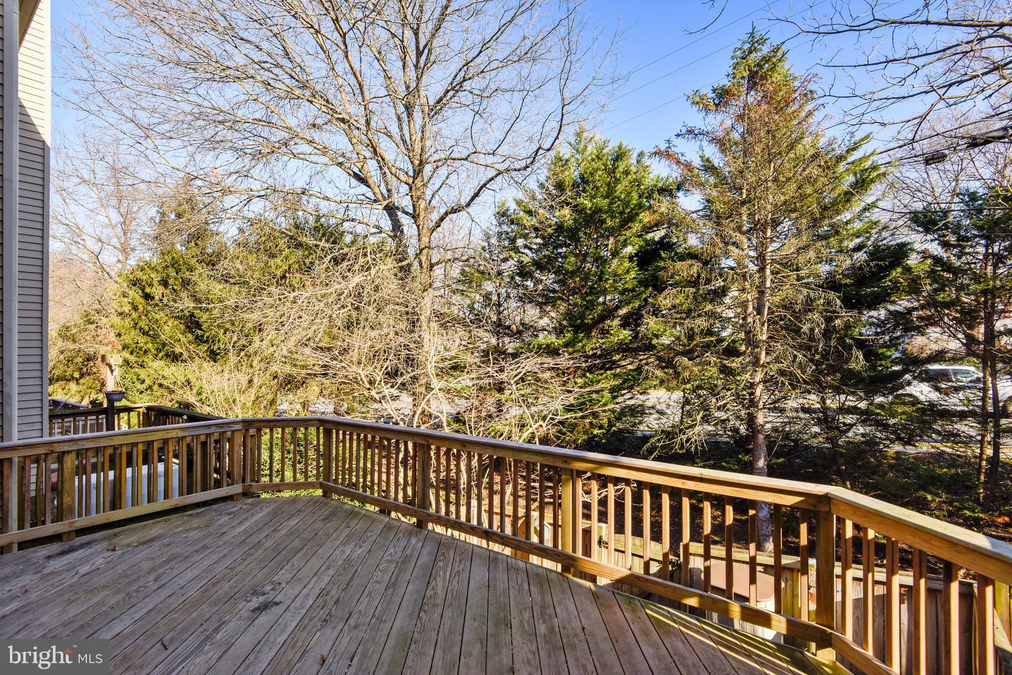 ADAMS WALK - Residential