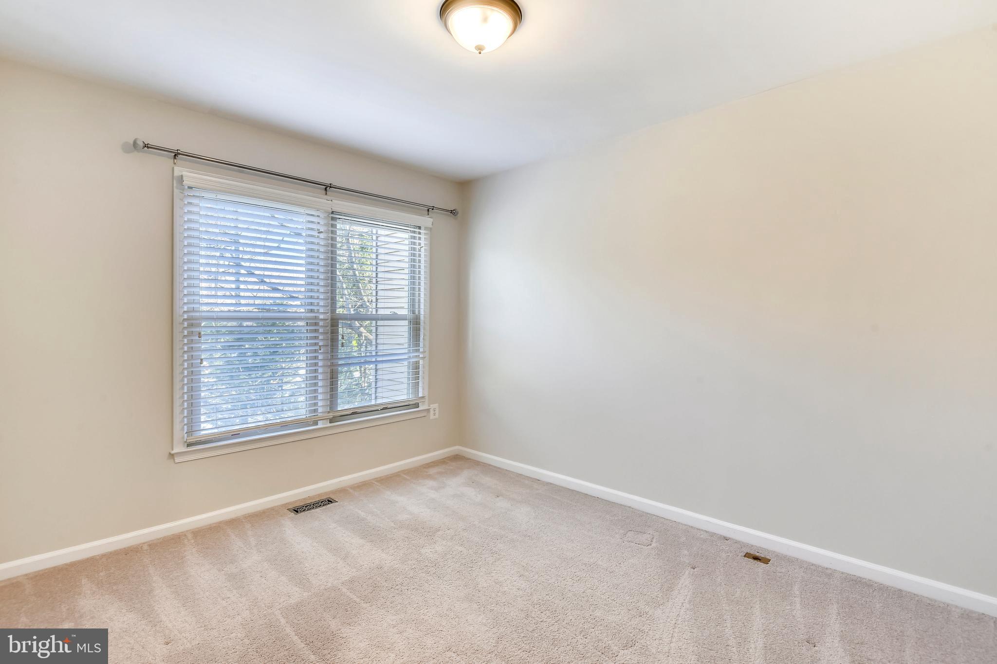 ADAMS WALK - Residential