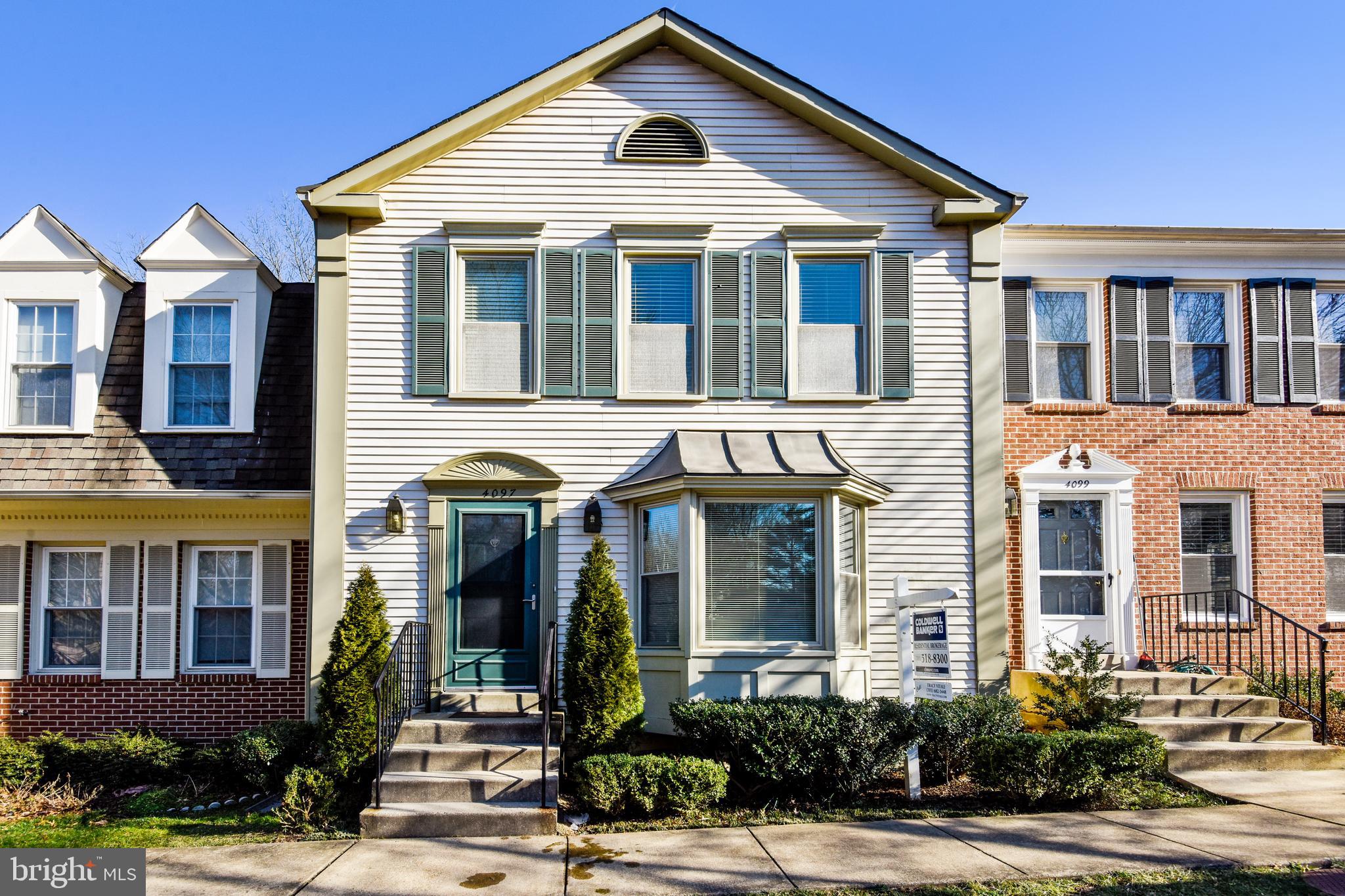 ADAMS WALK - Residential