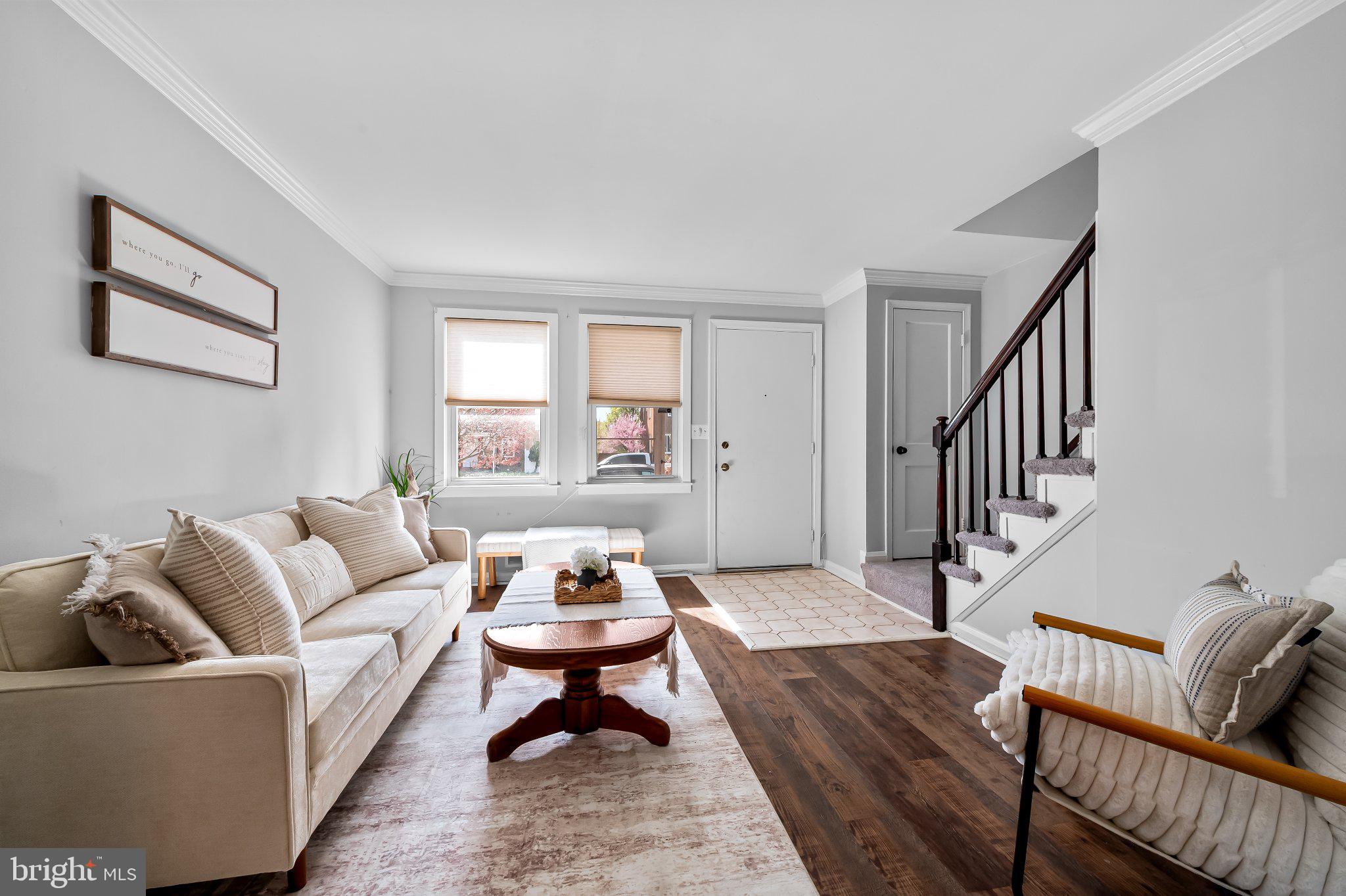 EASTWOOD - Residential