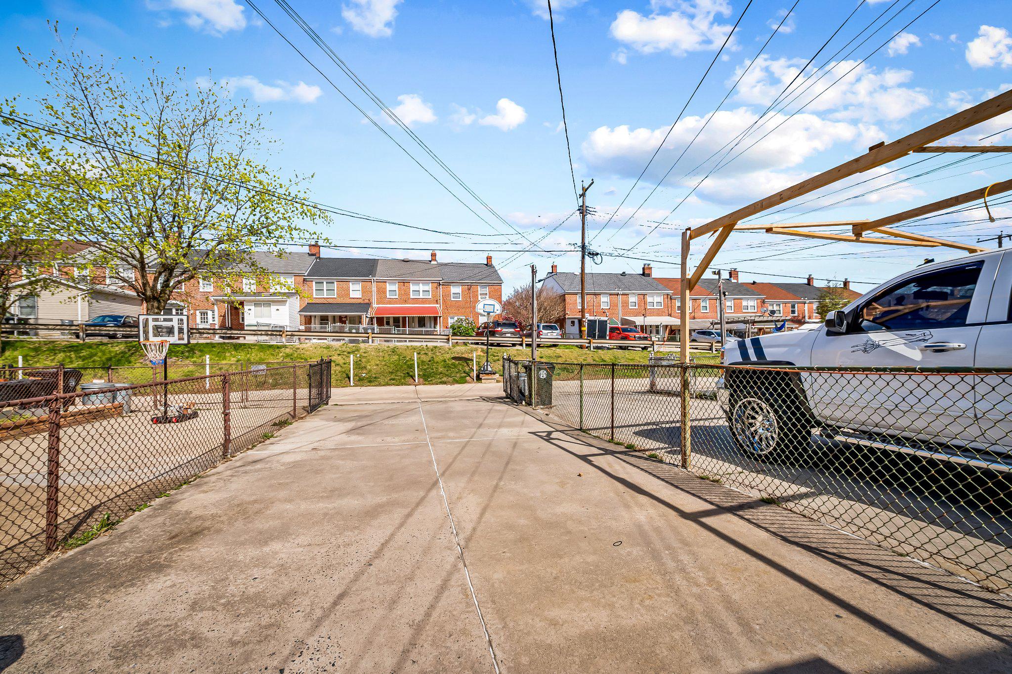 EASTWOOD - Residential