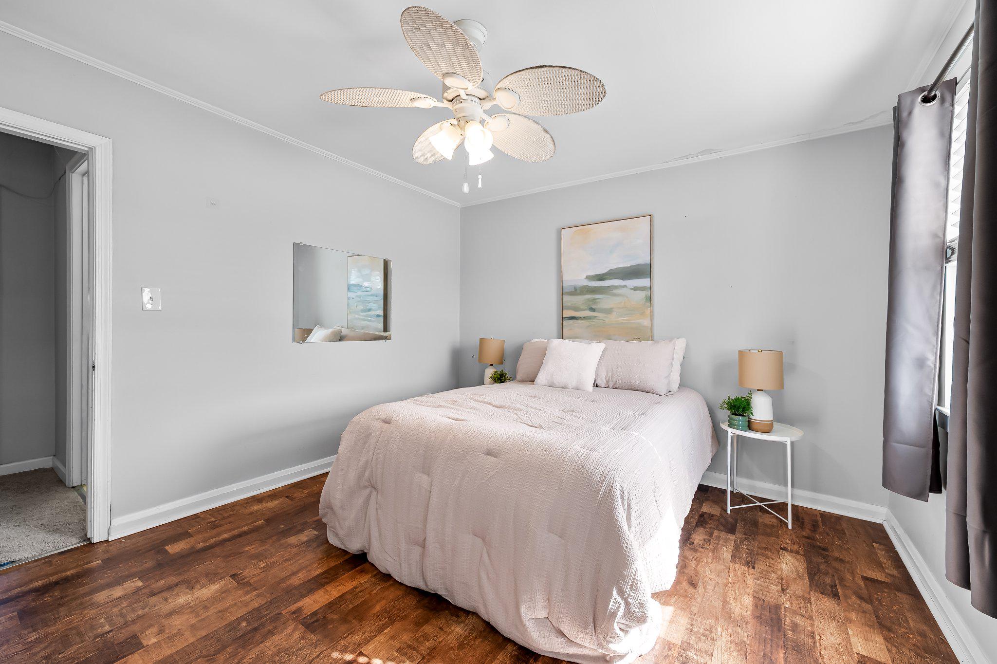 EASTWOOD - Residential