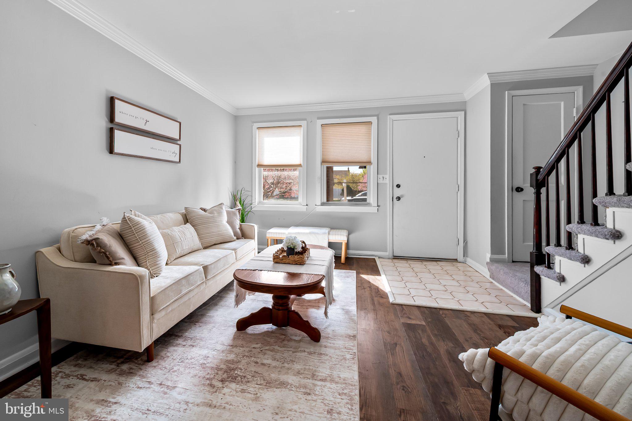 EASTWOOD - Residential