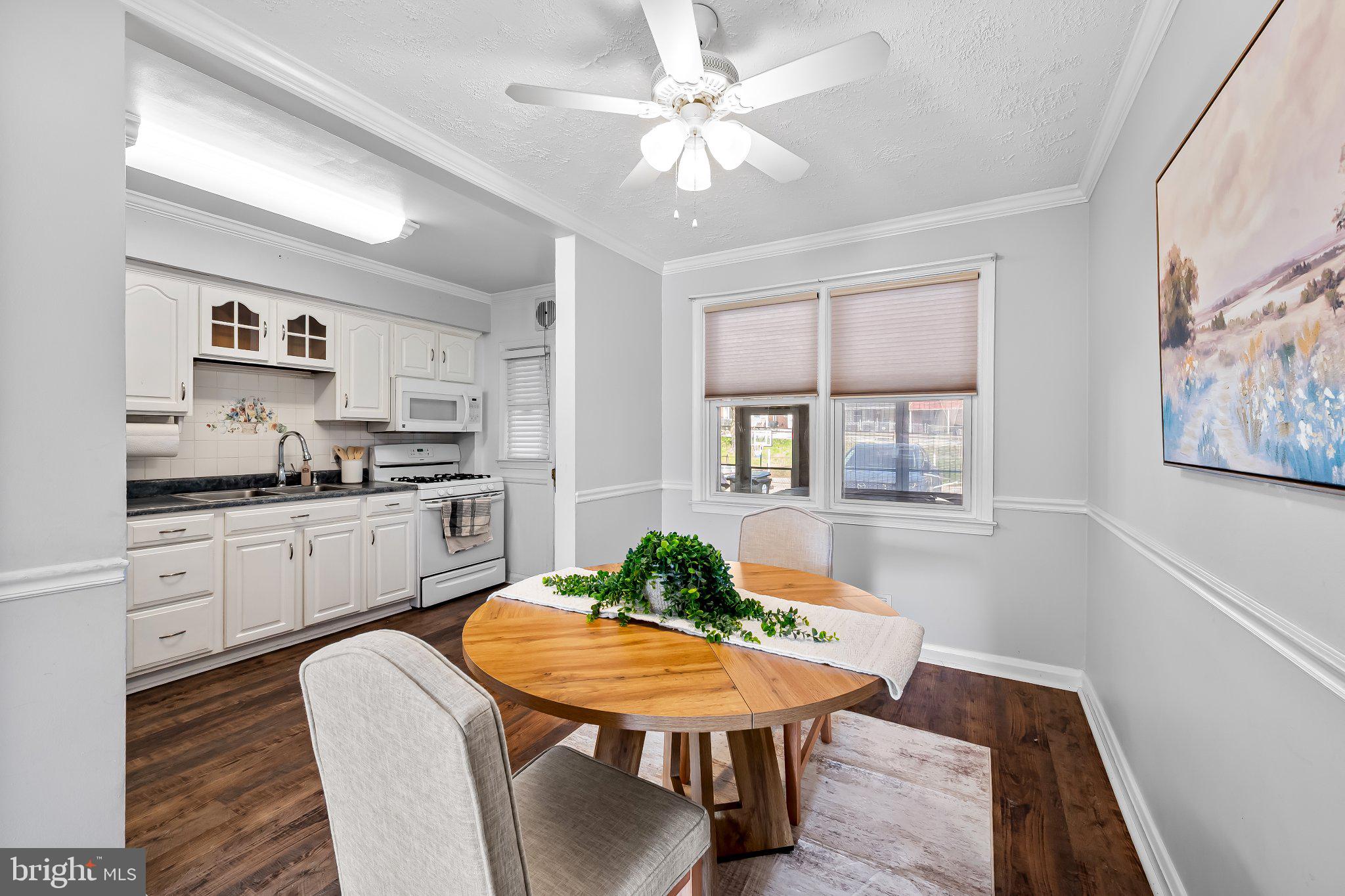 EASTWOOD - Residential