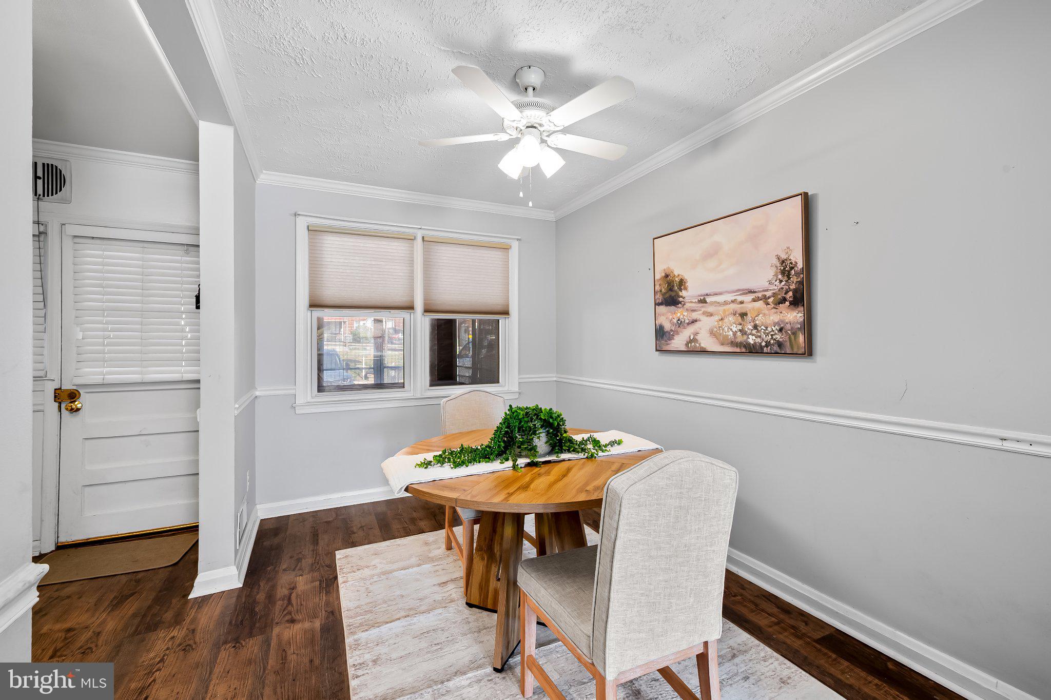 EASTWOOD - Residential