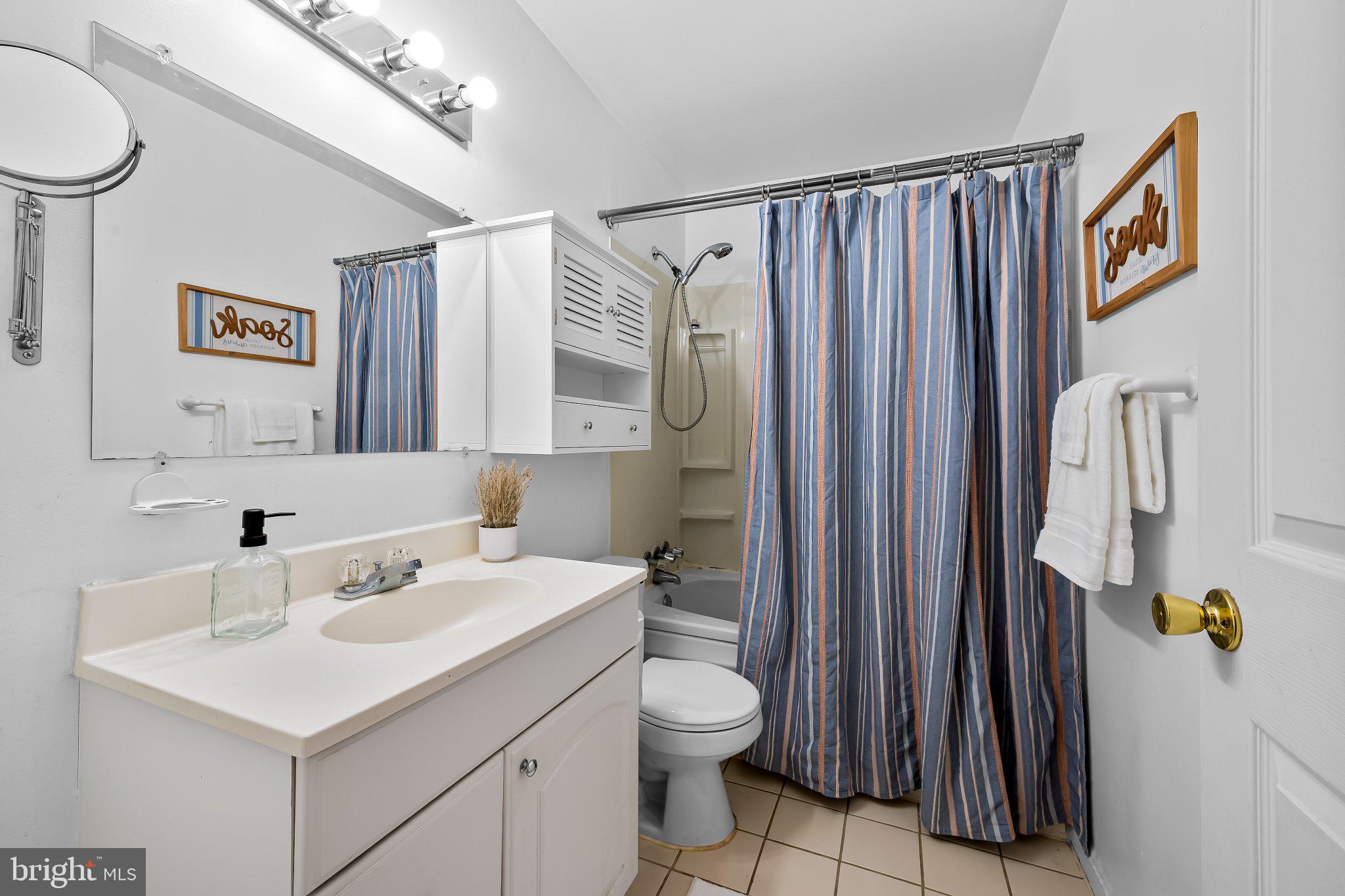 EASTWOOD - Residential