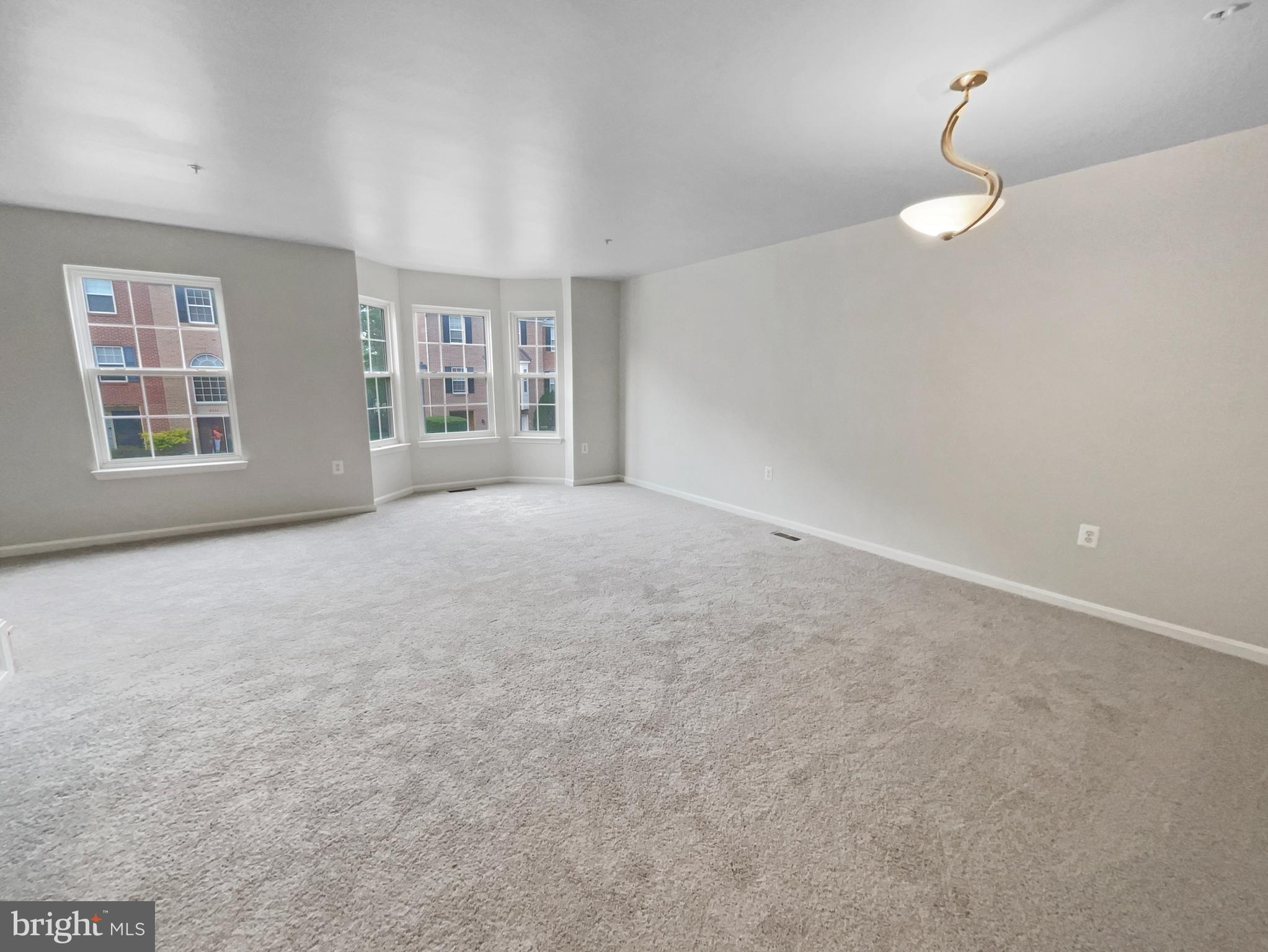 GLENARDEN TOWNS - Residential