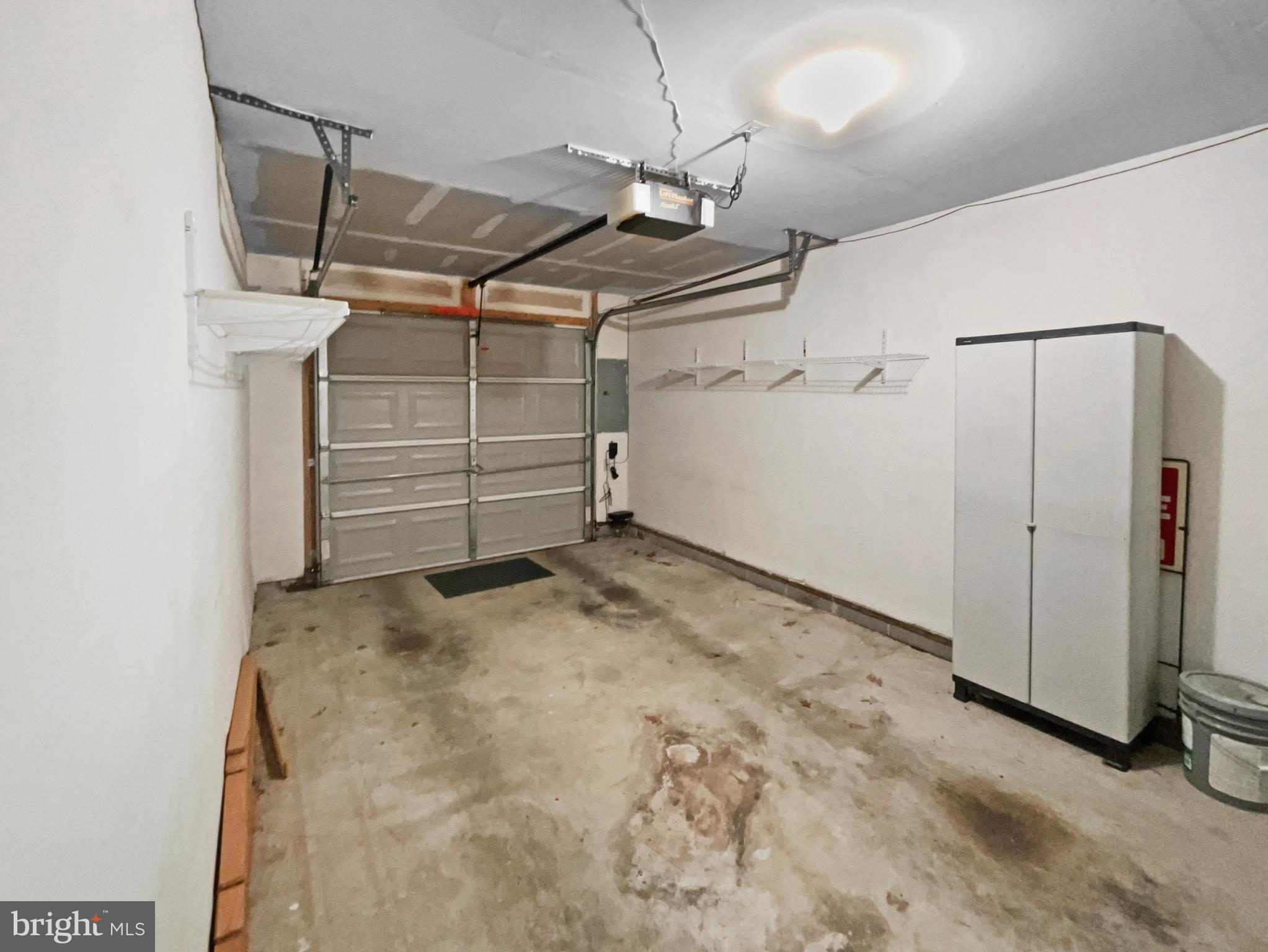 GLENARDEN TOWNS - Residential