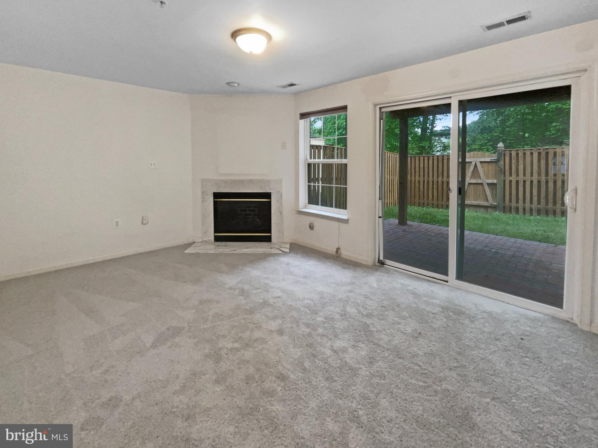 GLENARDEN TOWNS - Residential