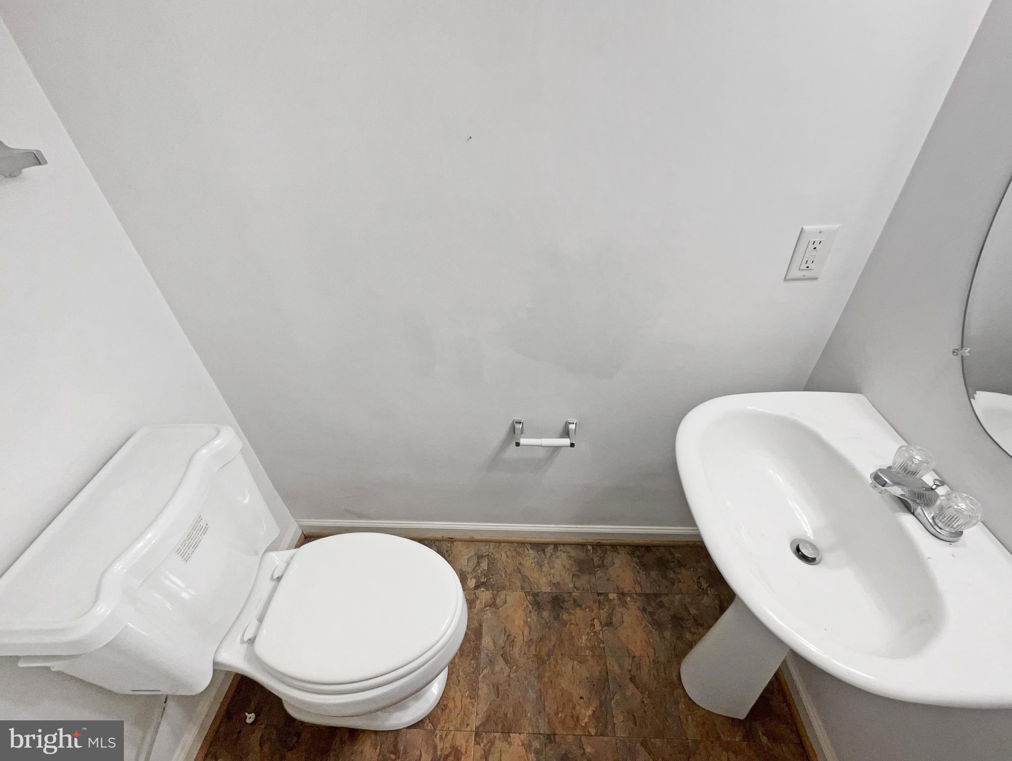 GLENARDEN TOWNS - Residential