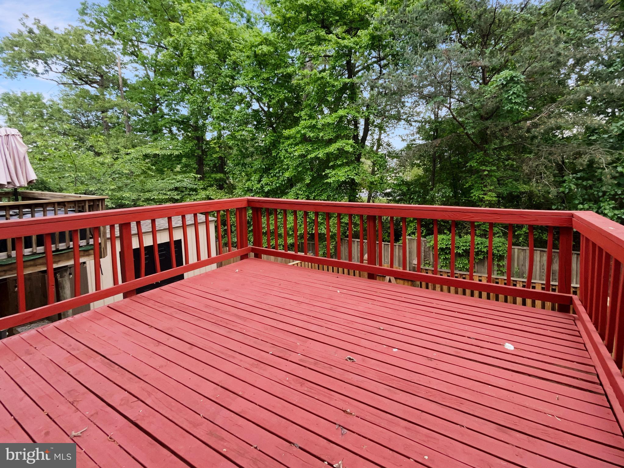 GLENARDEN TOWNS - Residential