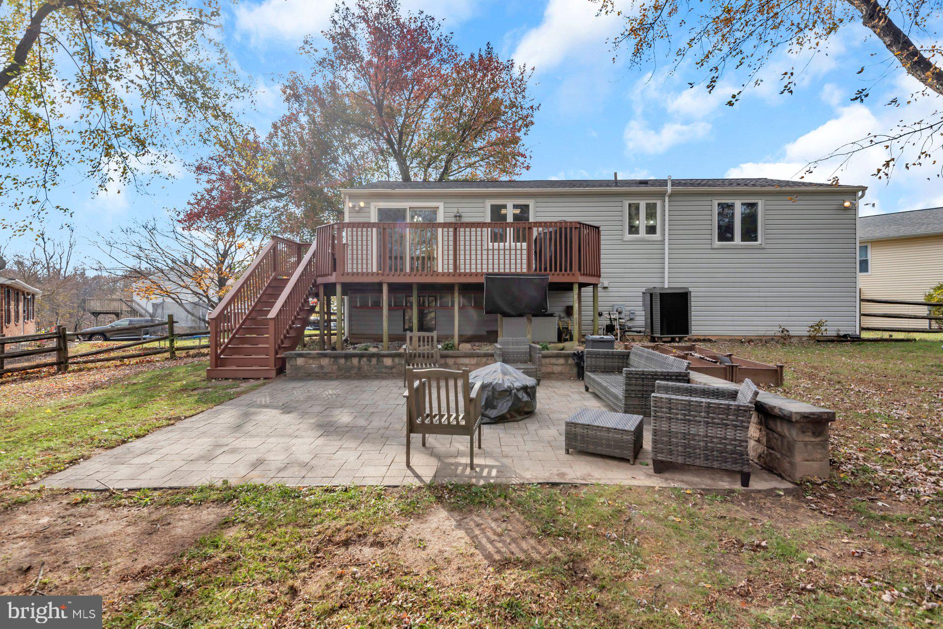 MERRIDALE GARDENS - Residential