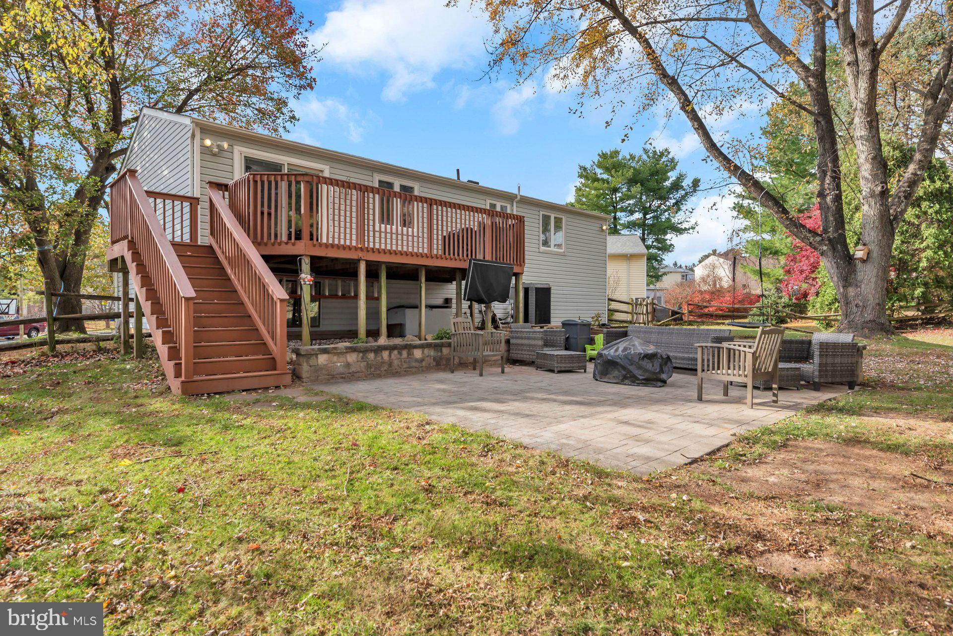 MERRIDALE GARDENS - Residential