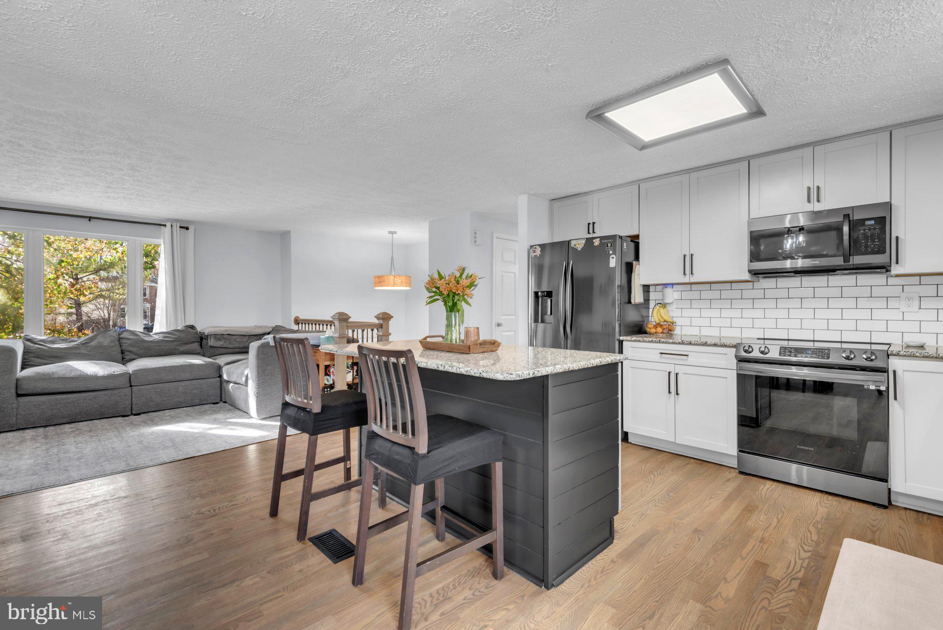 MERRIDALE GARDENS - Residential