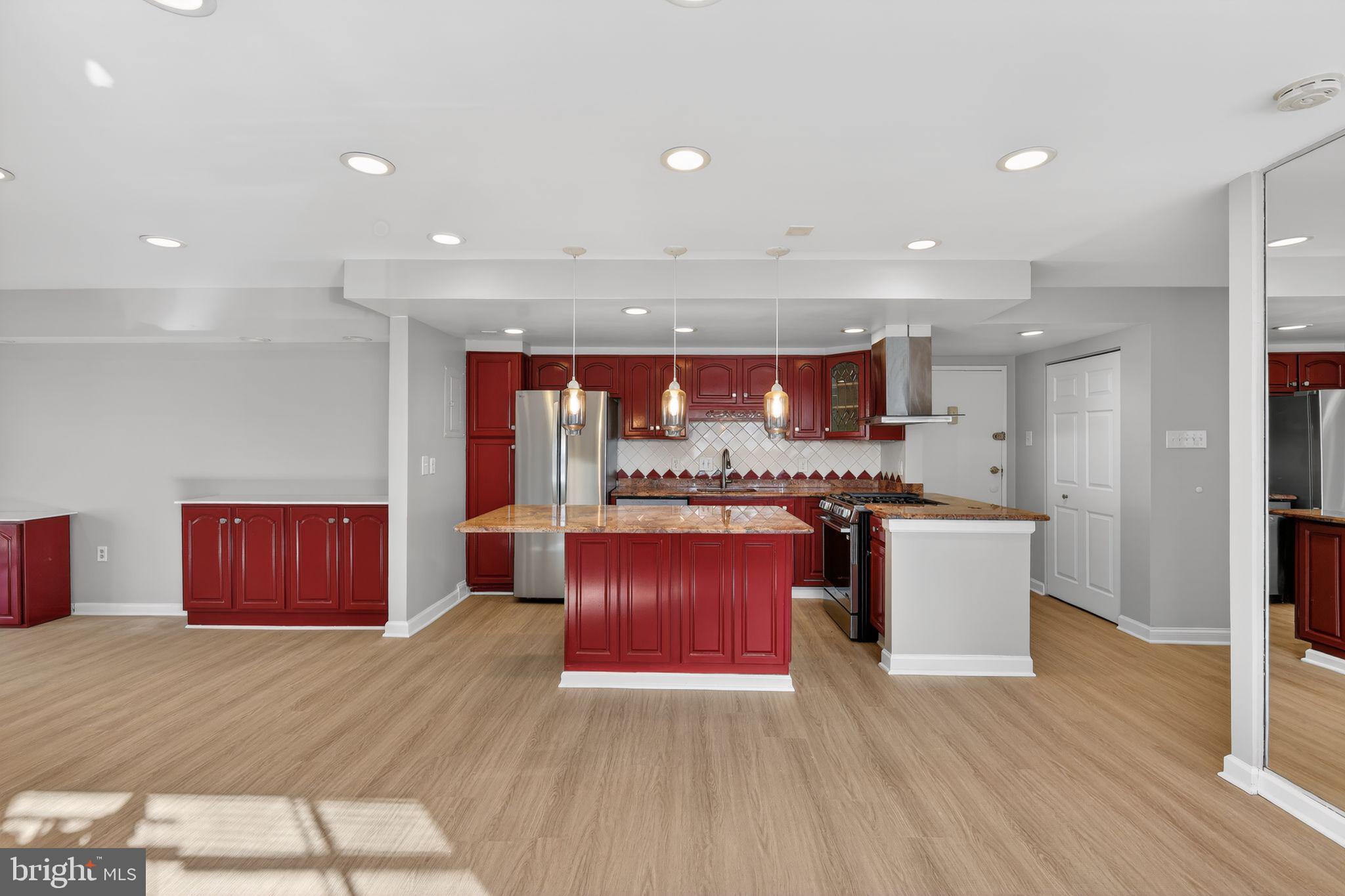 10320 WESTLAKE DRIVE E103