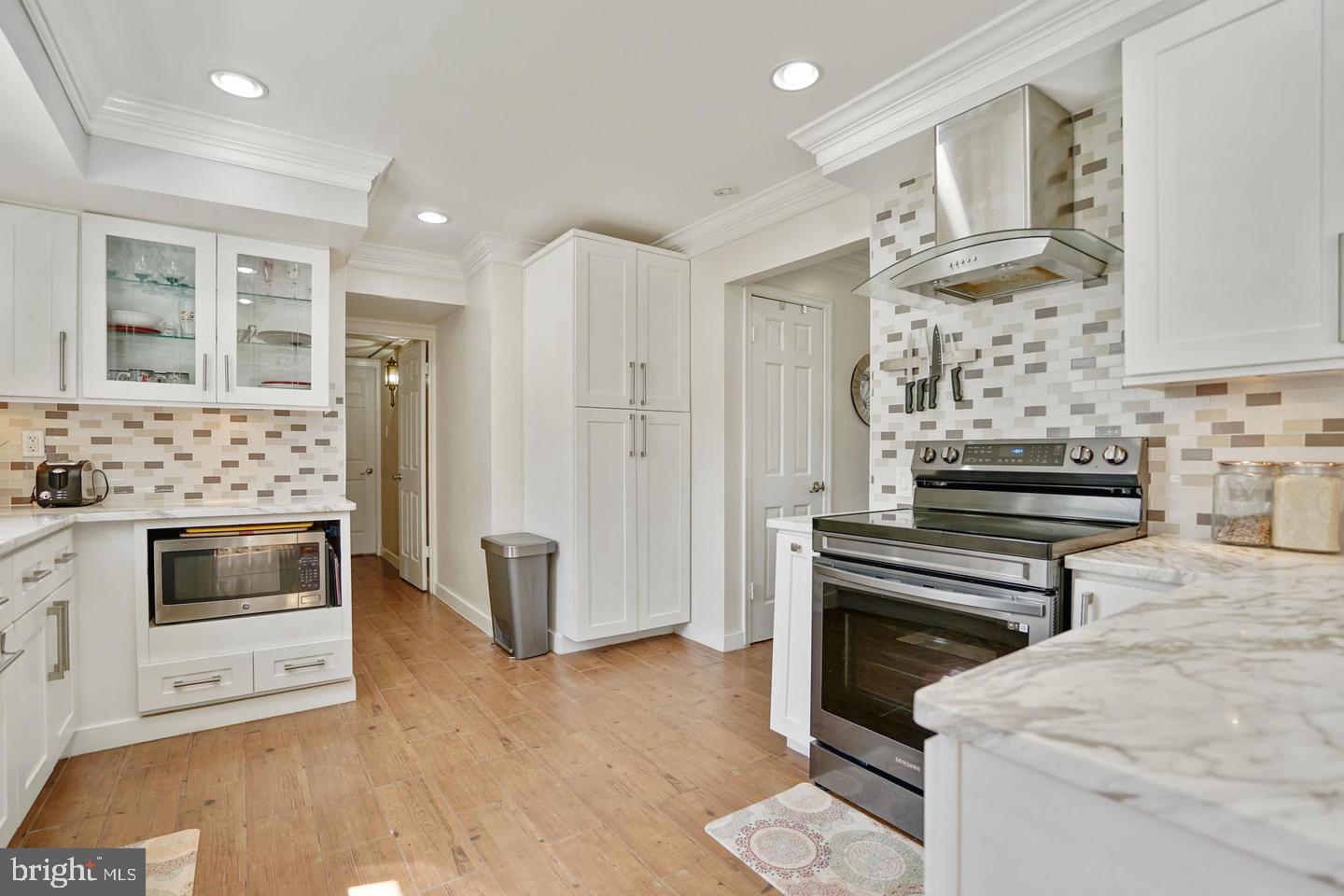 BEN FRANKLIN PARK - Residential